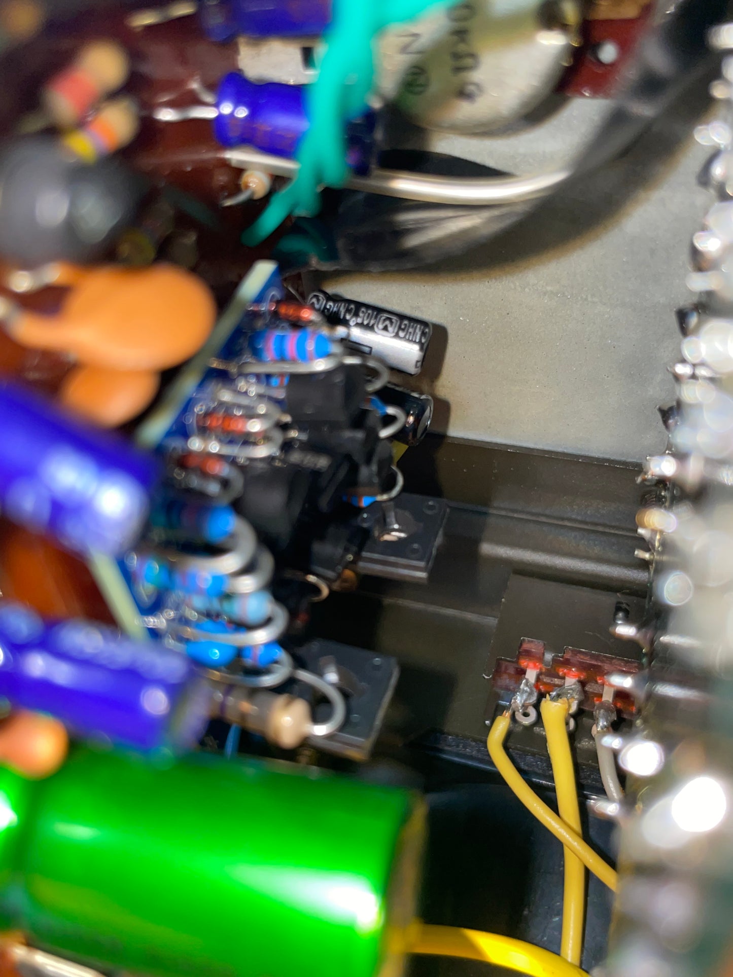 Yamaha PM-430 Mods pour Roger
