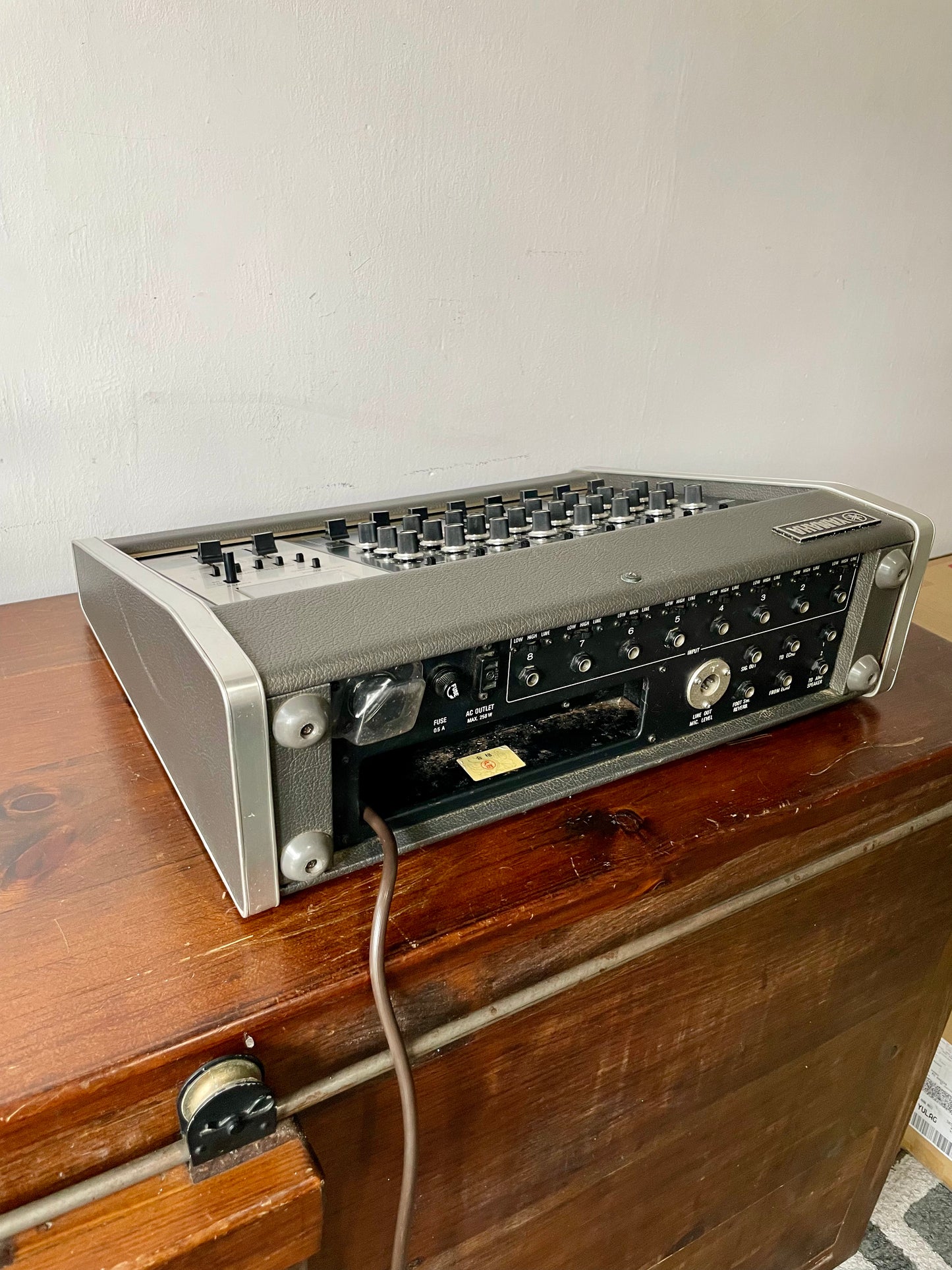 Yamaha PM-200