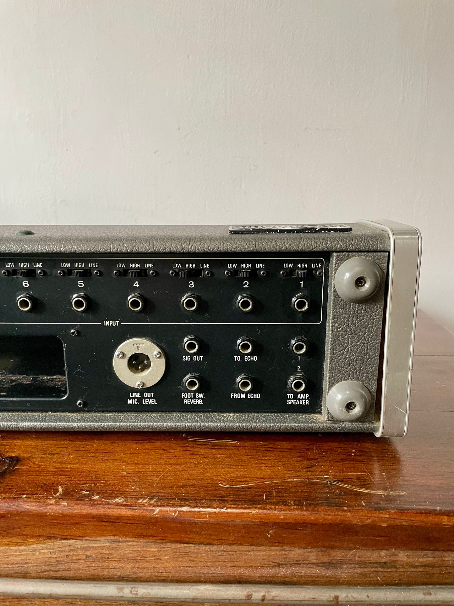 Yamaha PM-200