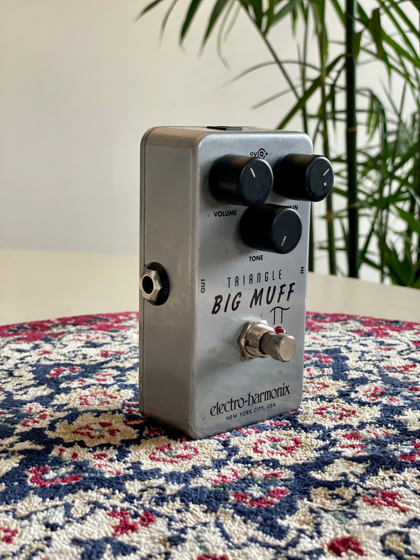 Electro-Harmonix Triangle Big Muff Pi