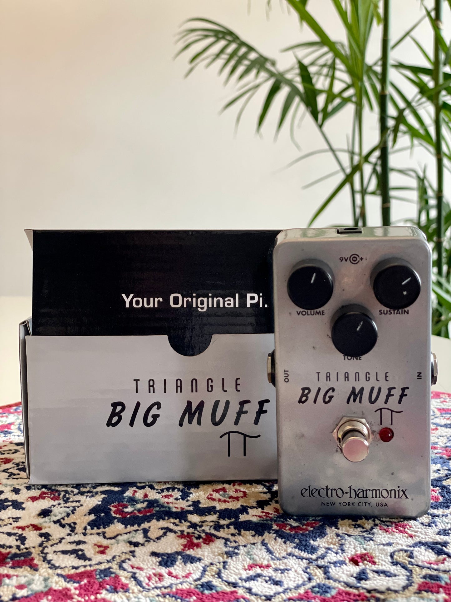 Electro-Harmonix Triangle Big Muff Pi