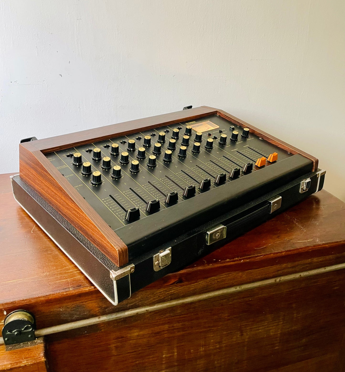 Yamaha PM-210 - Fully serviced + direct out mod. 1970s