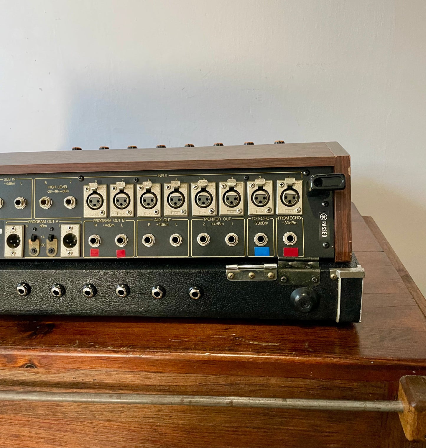 Yamaha PM-430 "Japa-Neve" fully recapped + Direct-Out Headbangers Mod! Tamura transformers 8-Channel Mixing Console 1970s