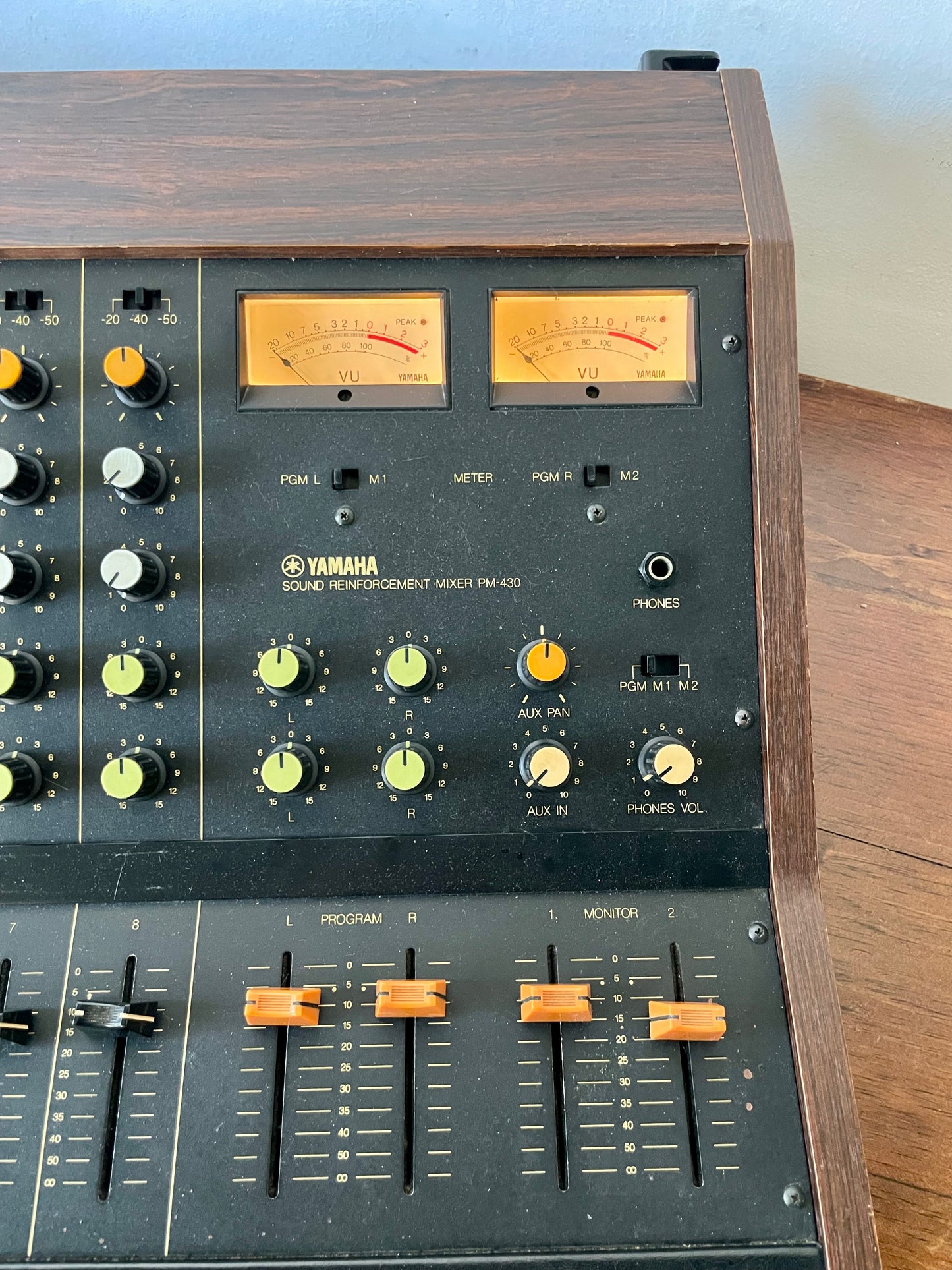 Yamaha PM-430 "Japa-Neve" fully recapped + Direct-Out Headbangers Mod! Tamura transformers 8-Channel Mixing Console 1970s