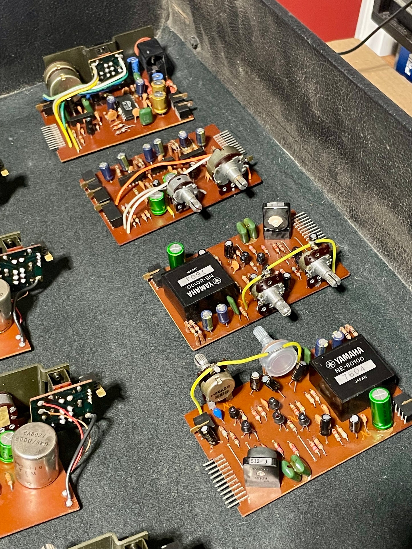 Yamaha PM-430 "Japa-Neve" fully recapped + Direct-Out Headbangers Mod! Tamura transformers 8-Channel Mixing Console 1970s