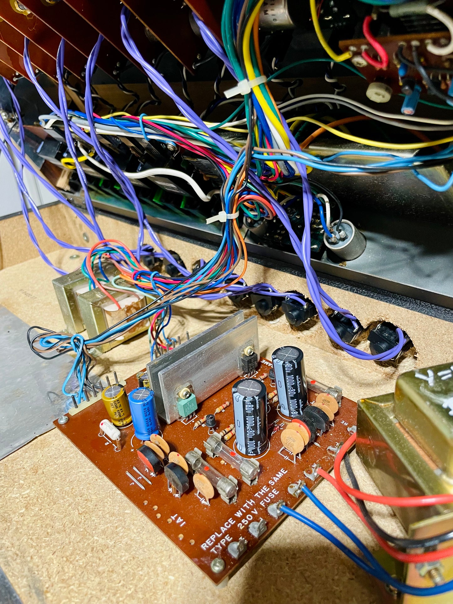Yamaha PM-430 "Japa-Neve" fully recapped + Direct-Out Headbangers Mod! Tamura transformers 8-Channel Mixing Console 1970s