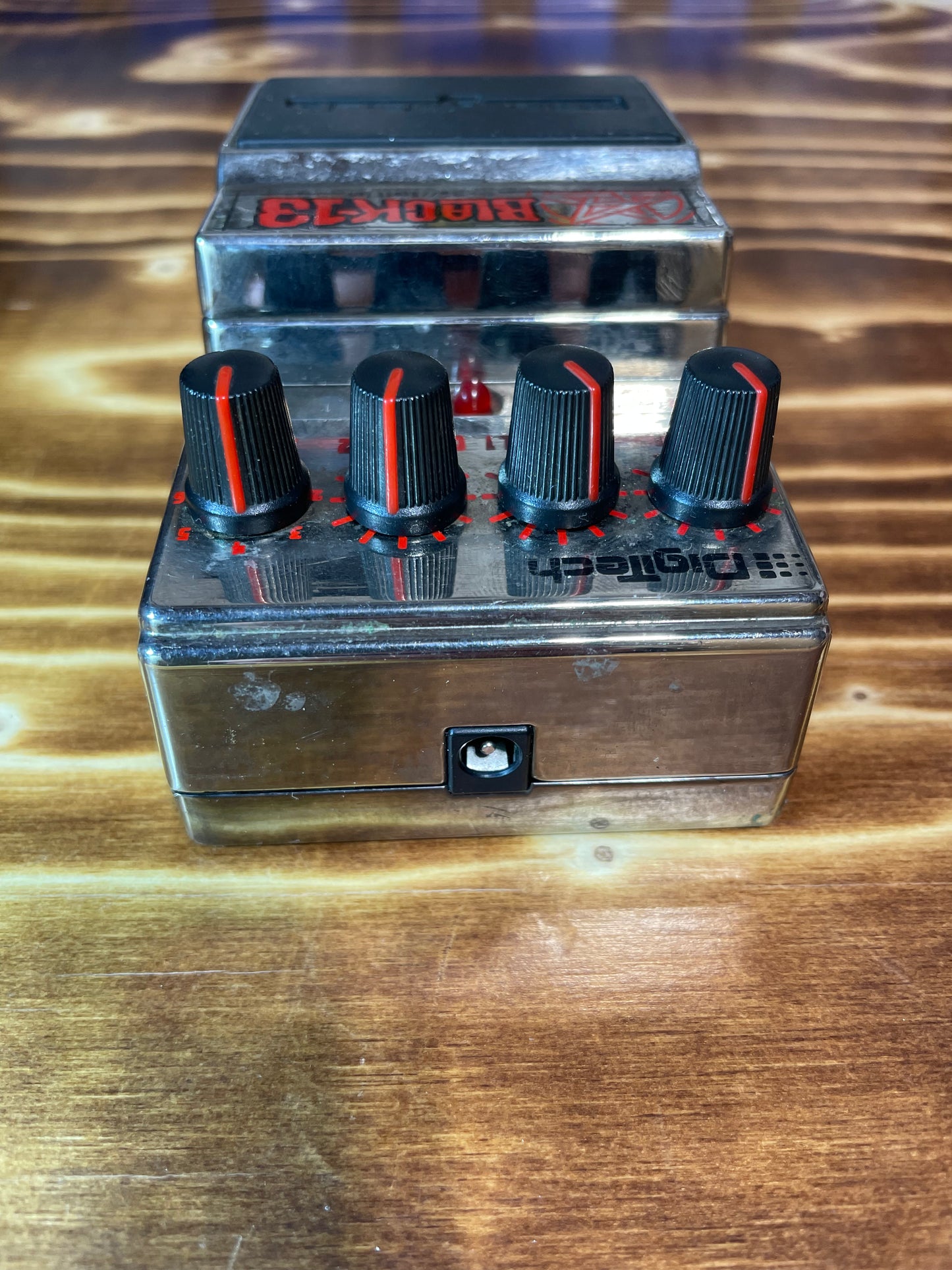 DigiTech Black-13 Scott Ian Signature