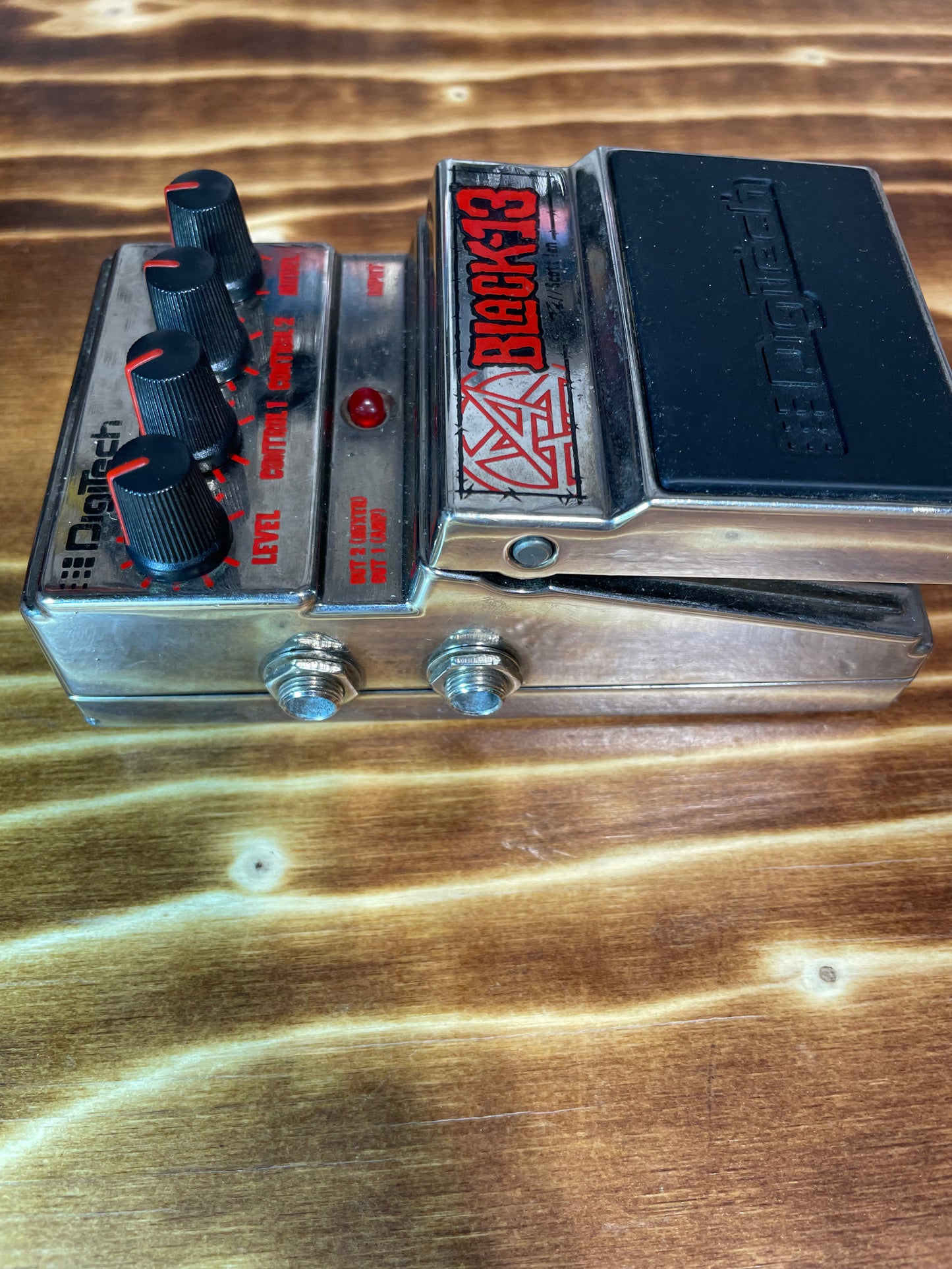 DigiTech Black-13 Scott Ian Signature