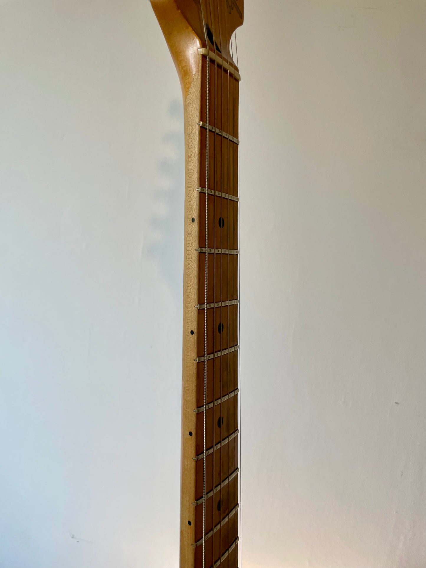 Fender California Stratocaster with Maple Fretboard 1997 - Vintage White
