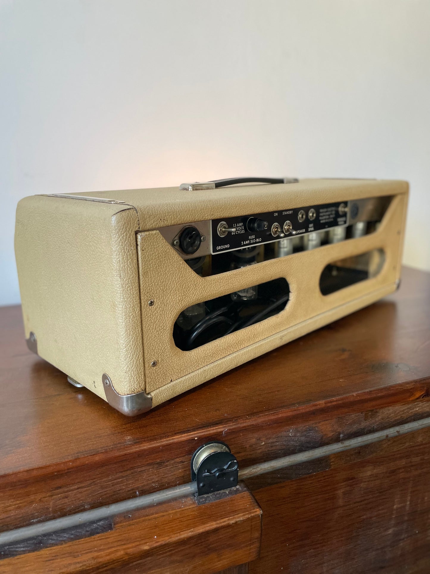 1964 Fender Bandmaster 40-Watt 2-Channel 2x12" Piggyback Guitar Amp