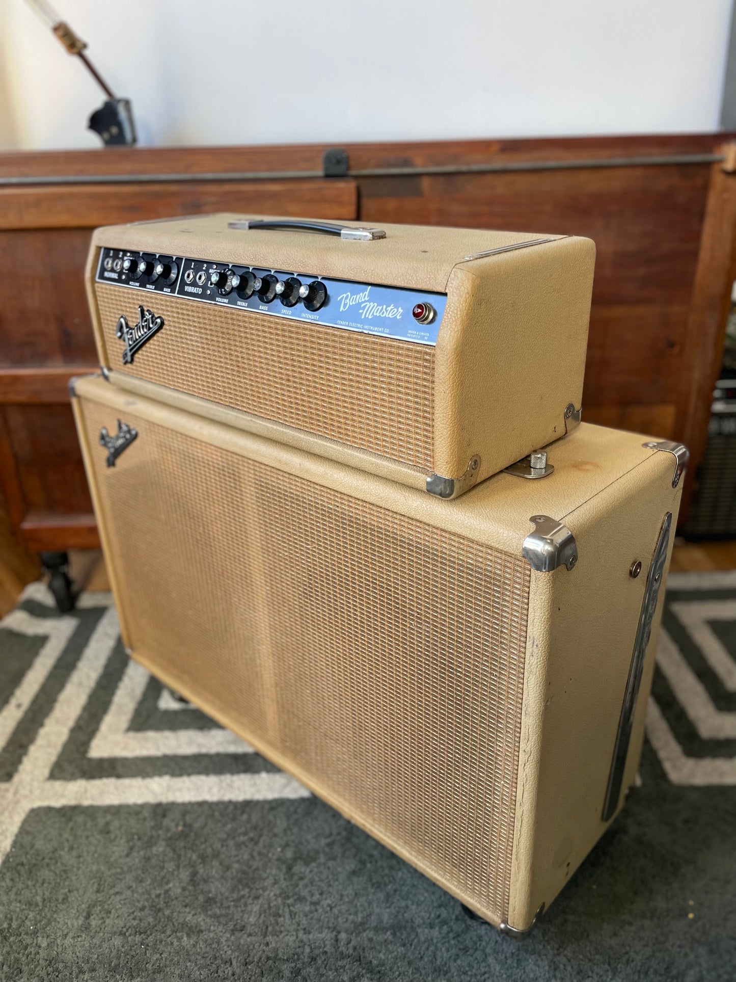 1964 Fender Bandmaster 40-Watt 2-Channel 2x12" Piggyback Guitar Amp