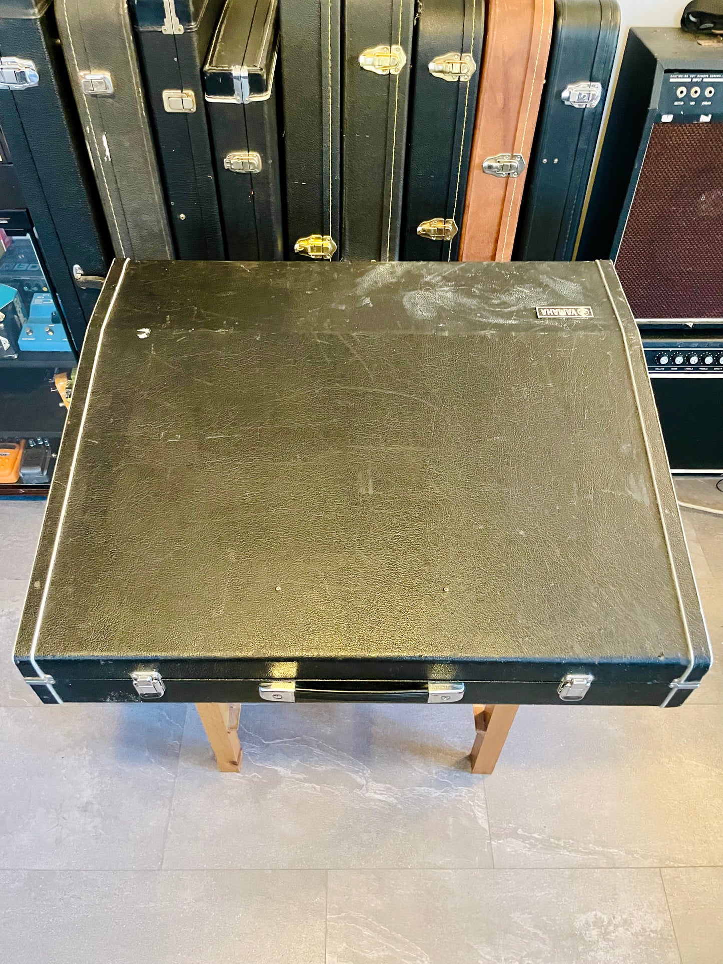 Yamaha PM-700 "Japa-Neve" fully recapped + Direct-Out Headbangers Tamura transformers 12-Channel Mixing Console 1970s