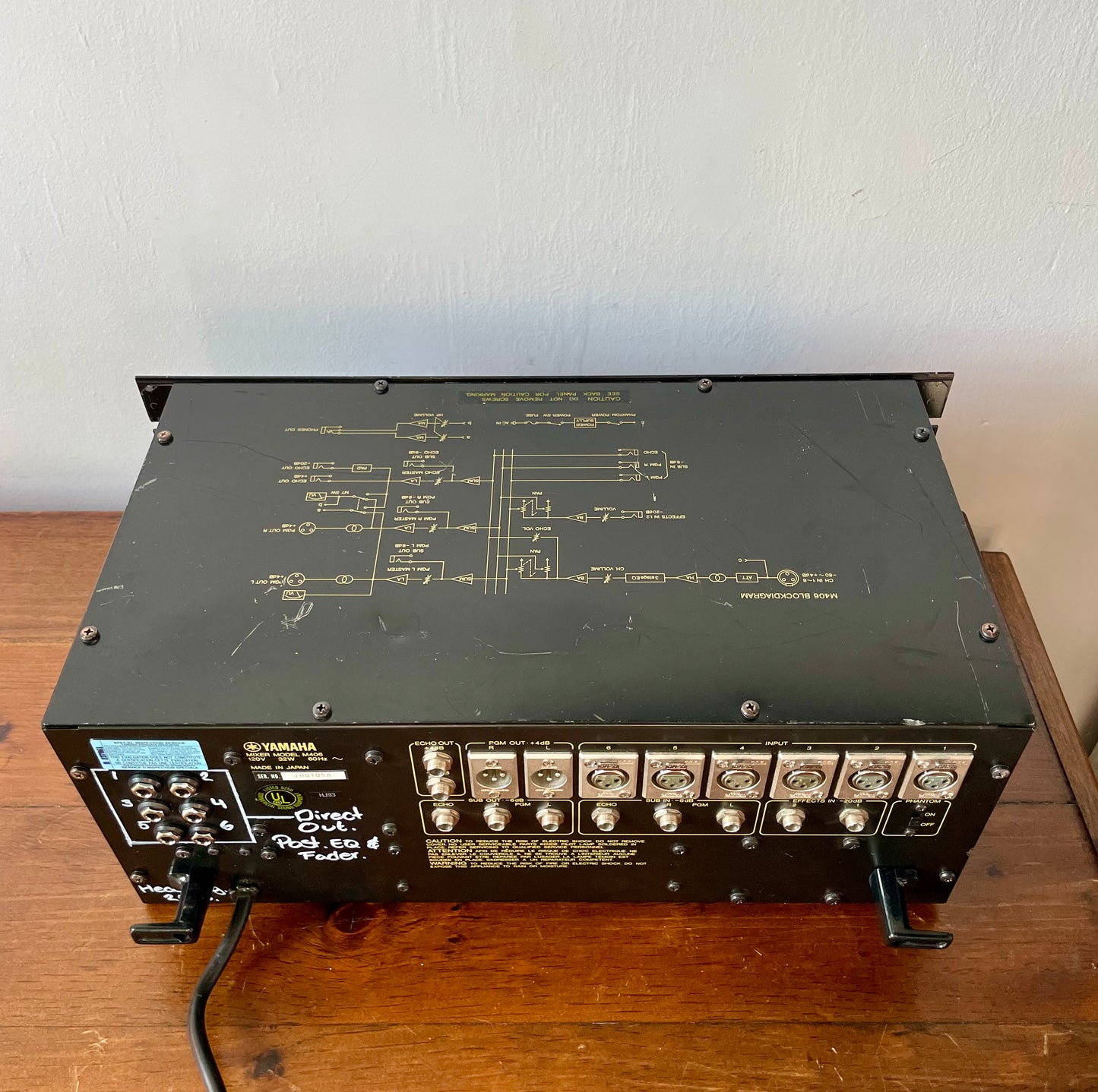 M406 Yamaha mixer with Direct Out Mod. by Headbangers. 6 Channel Rackmount
