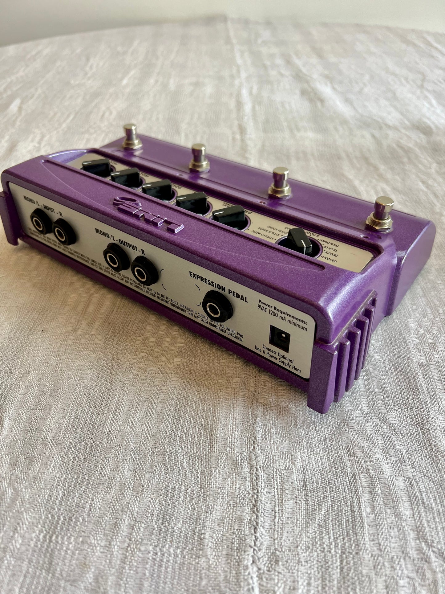Line 6 FM4 Filter Modeler with Box 2010s