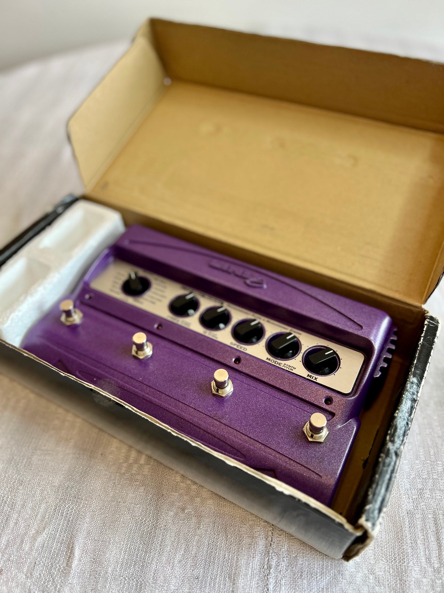 Line 6 FM4 Filter Modeler with Box 2010s