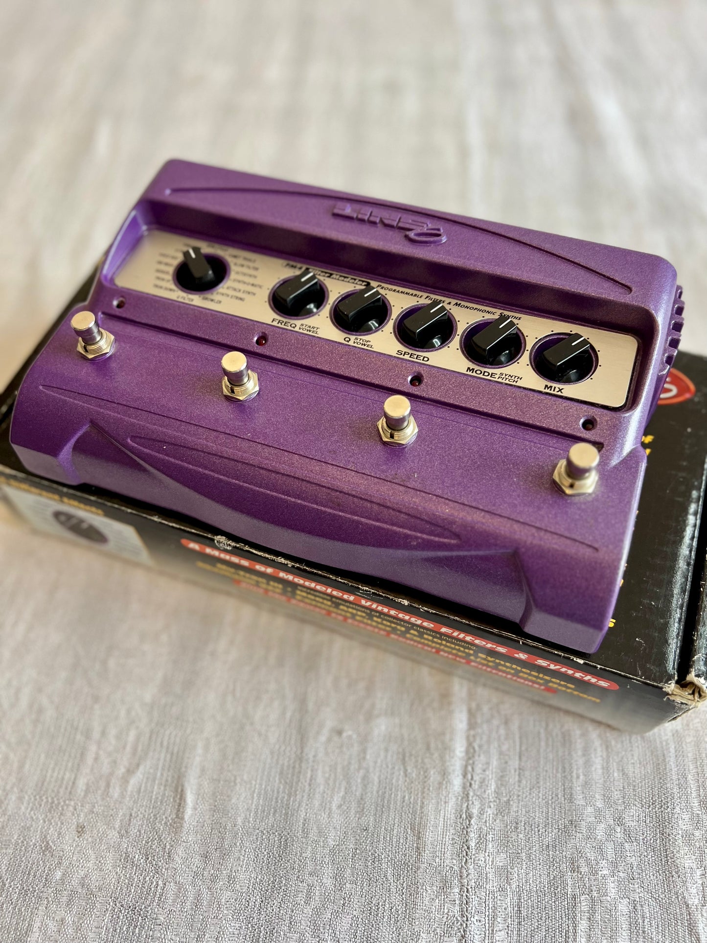 Line 6 FM4 Filter Modeler with Box 2010s