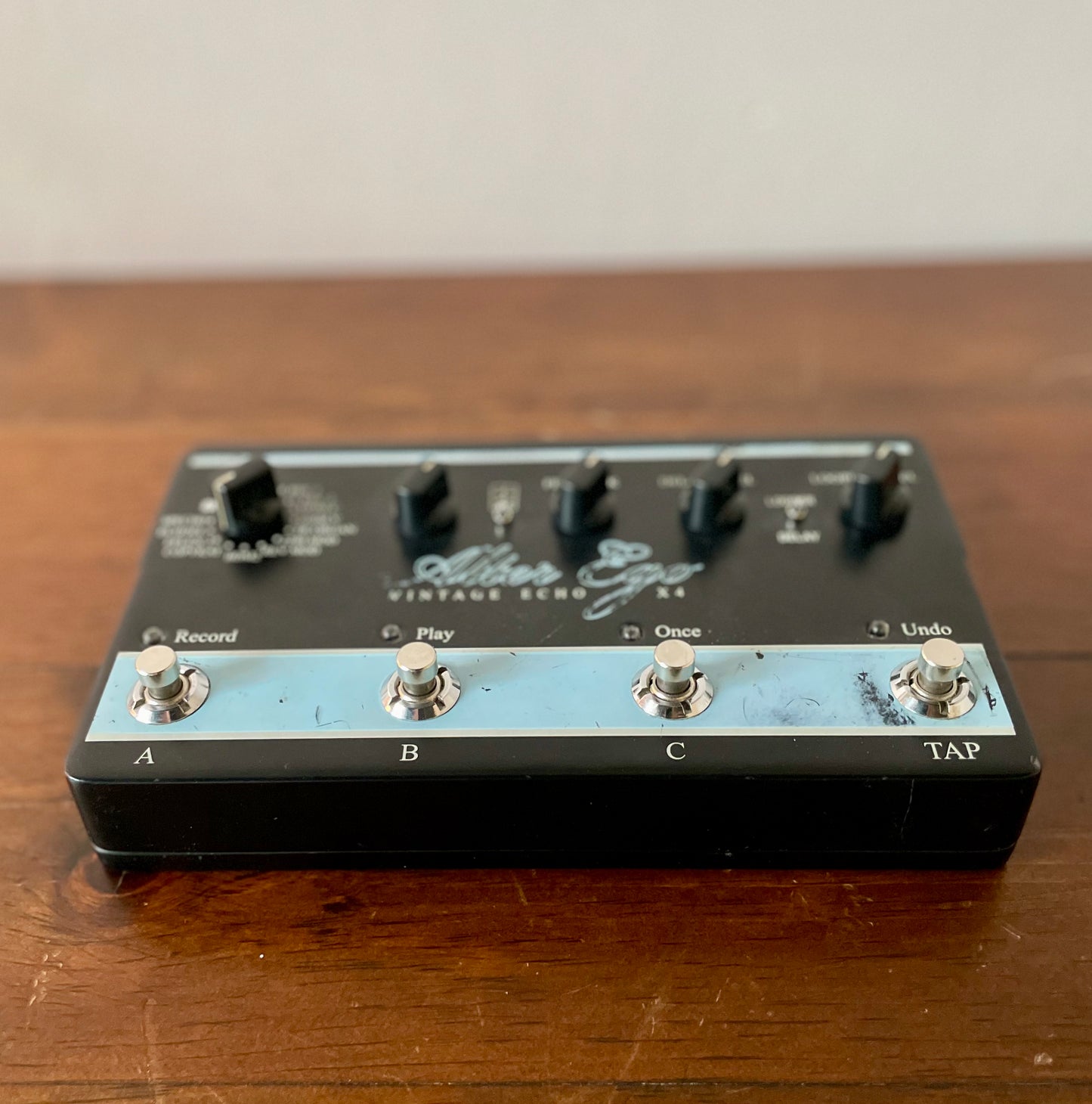 TC Electronic Alter Ego X4 Vintage Echo Delay