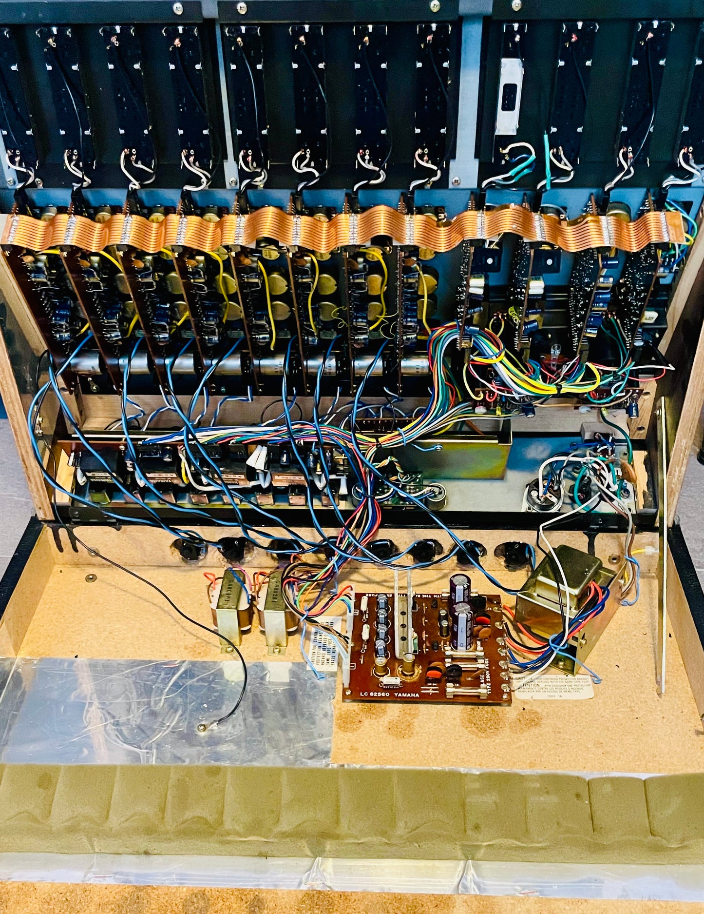 Yamaha PM-430 "Japa-Neve" fully recapped + Direct-Out Headbangers Mod! Tamura transformers 8-Channel Mixing Console 1970s