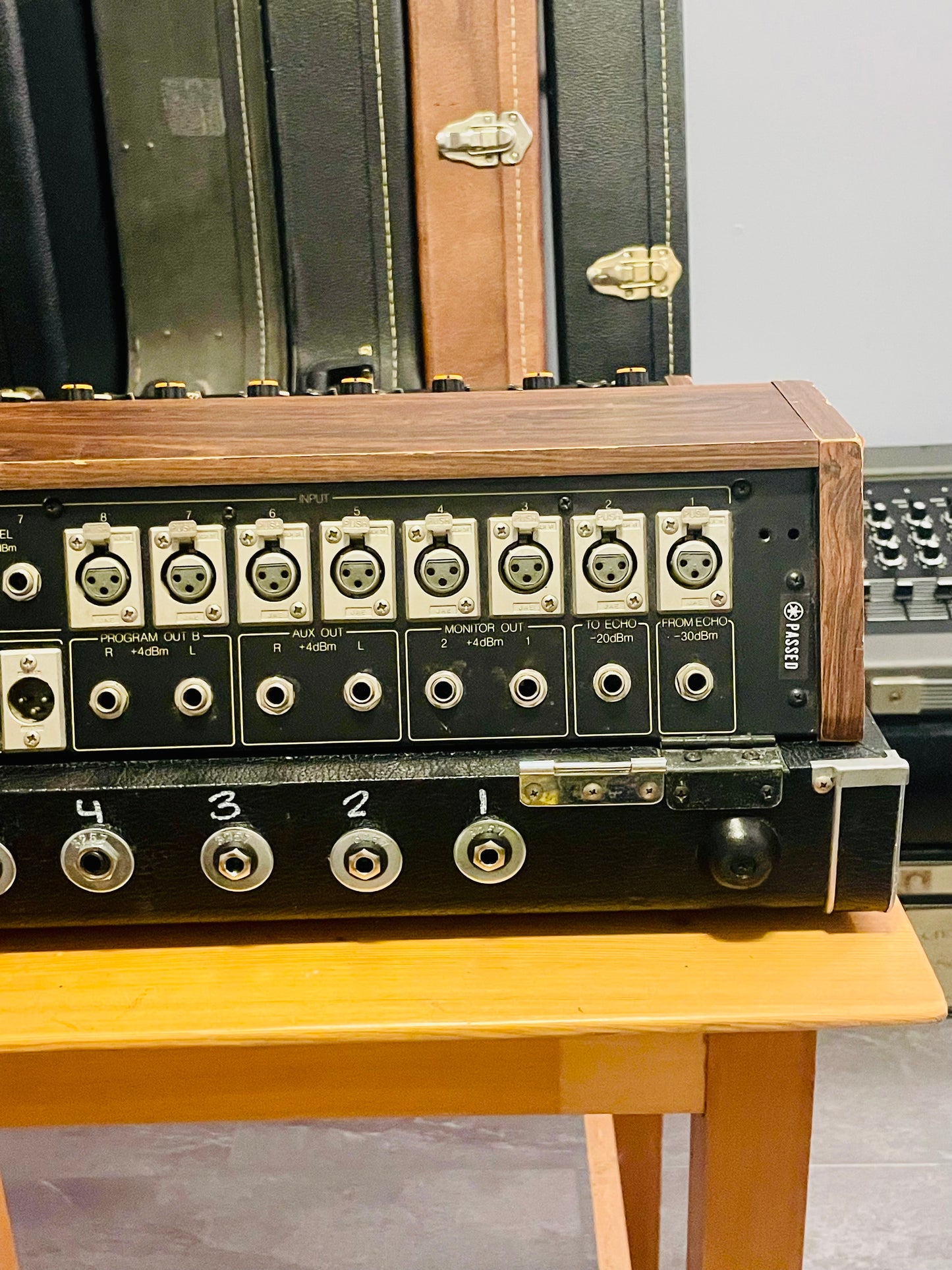 Yamaha PM-430 "Japa-Neve" fully recapped + Direct-Out Headbangers Mod! Tamura transformers 8-Channel Mixing Console 1970s