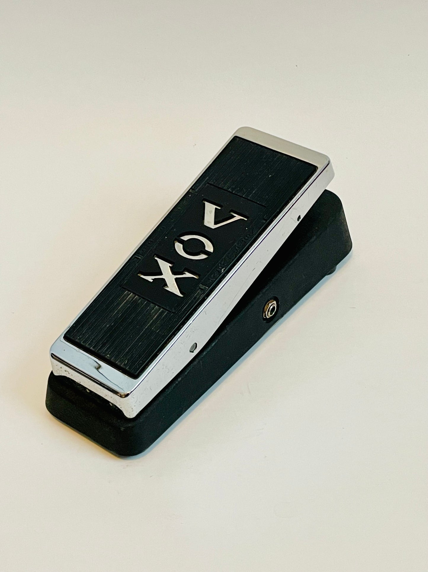 Vox V847A