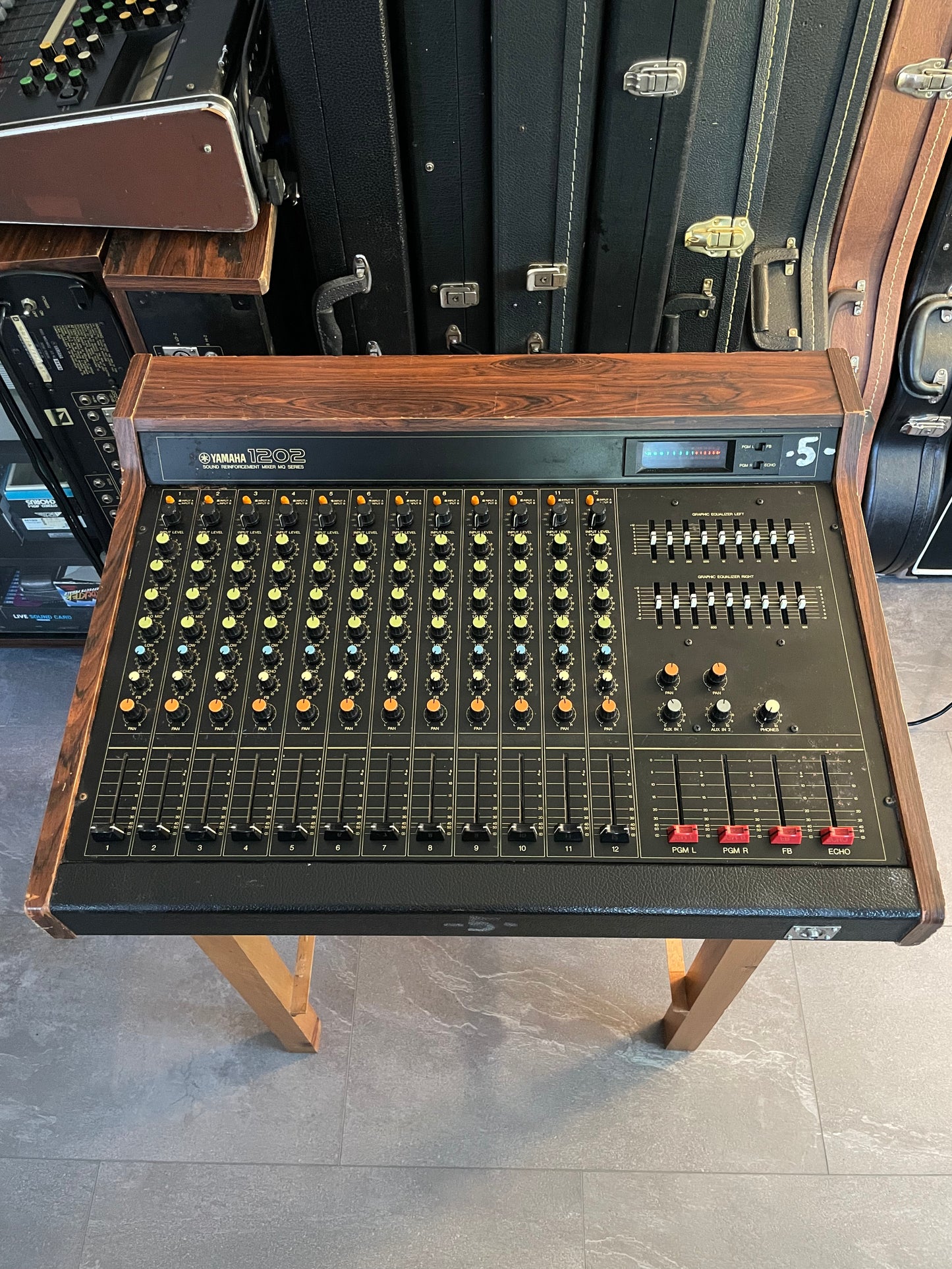 Yamaha MQ1202 "Japa-Neve", fully recapped + Direct-Out Headbangers Mod! Small PM1000, Tamura transformers, fat Pres. 4 band EQ