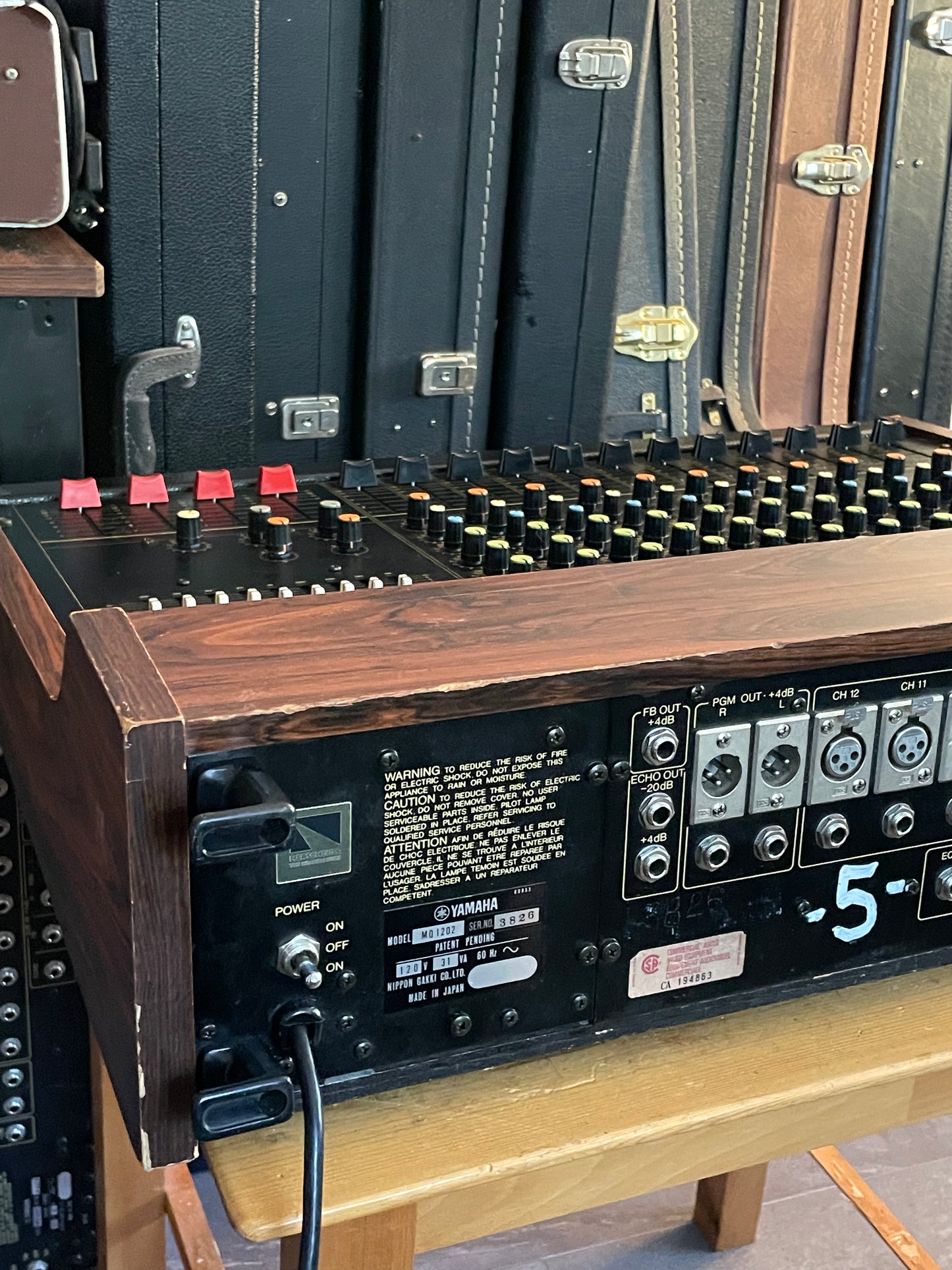 Yamaha MQ1202 "Japa-Neve", fully recapped + Direct-Out Headbangers Mod! Small PM1000, Tamura transformers, fat Pres. 4 band EQ