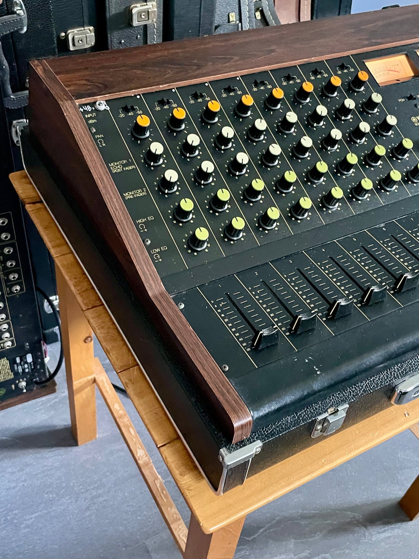 Yamaha PM-430 "Japa-Neve" fully recapped with Direct Outs and Phantom Power. Tamura transformers - 8 Channel Mixing Console 1970s