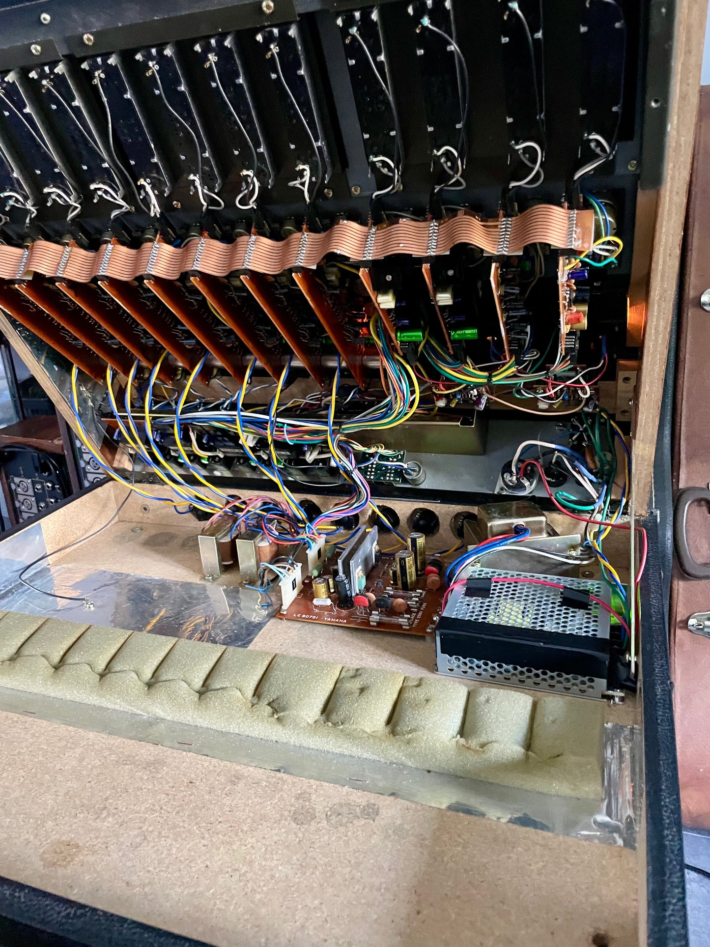 Yamaha PM-430 "Japa-Neve" fully recapped with Direct Outs and Phantom Power. Tamura transformers - 8 Channel Mixing Console 1970s
