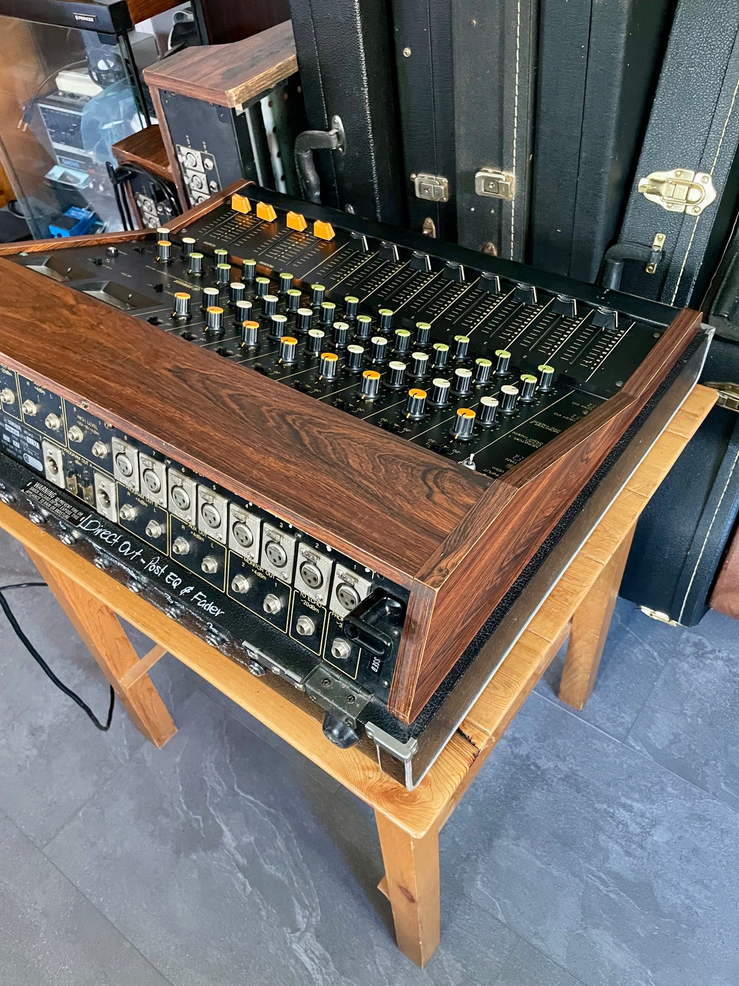 Yamaha PM-430 "Japa-Neve" fully recapped with Direct Outs and Phantom Power. Tamura transformers - 8 Channel Mixing Console 1970s