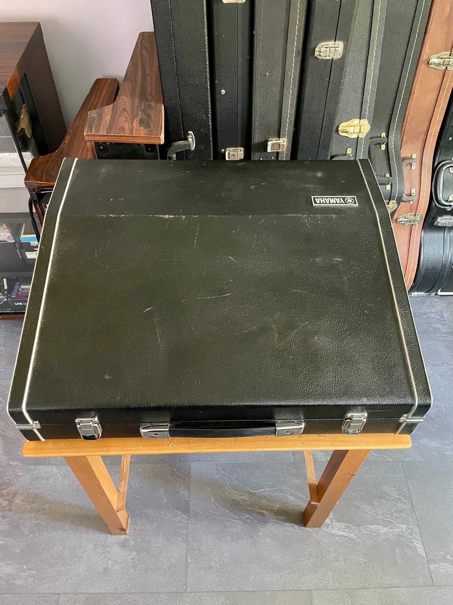 Yamaha PM-430 "Japa-Neve" fully recapped with Direct Outs and Phantom Power. Tamura transformers - 8 Channel Mixing Console 1970s