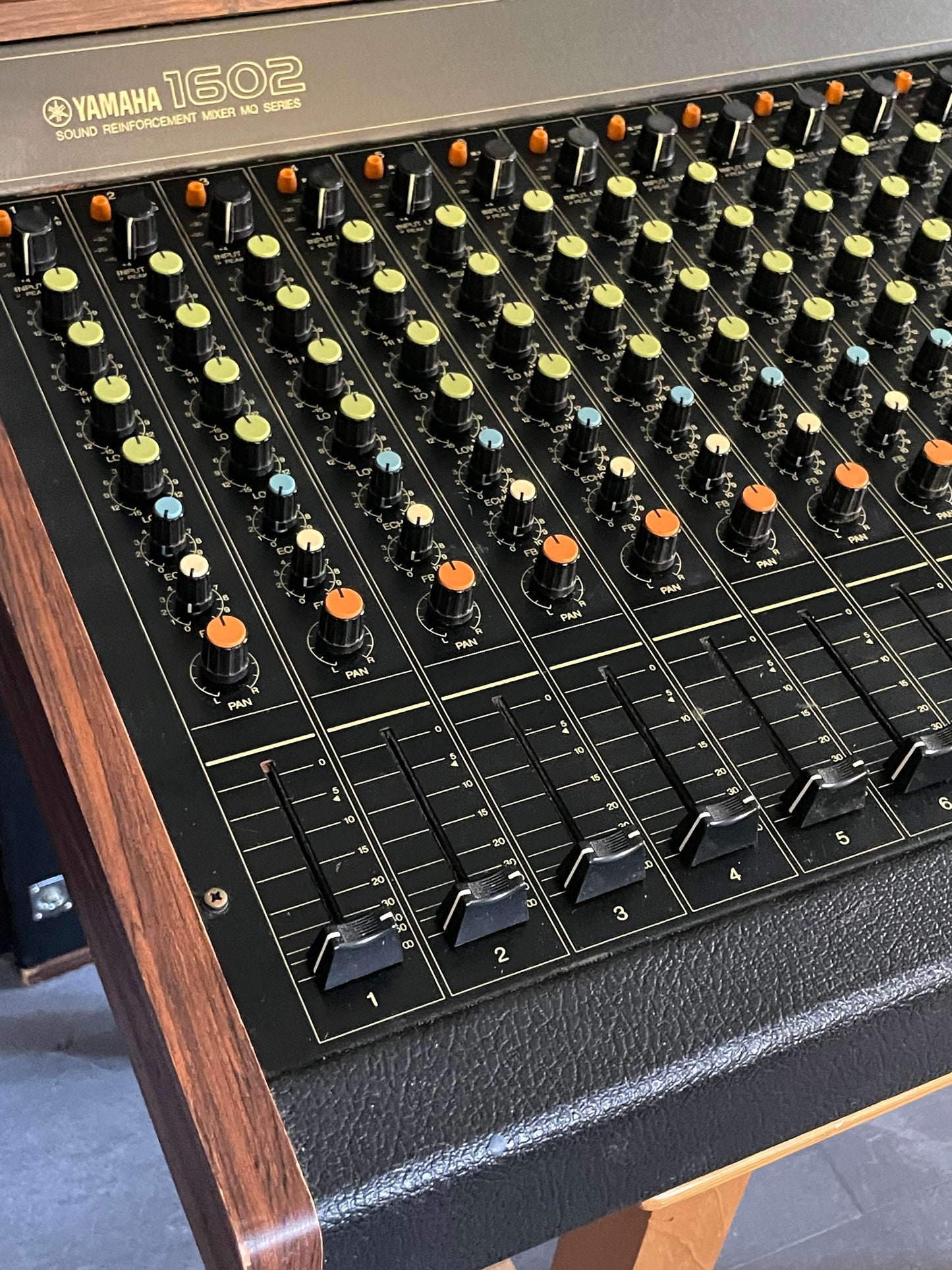 Yamaha MQ1602 "Japa-Neve" Mixer - Fully recapped + Direct-Outs - Tamura transformers, fat Pres. 4 band EQ