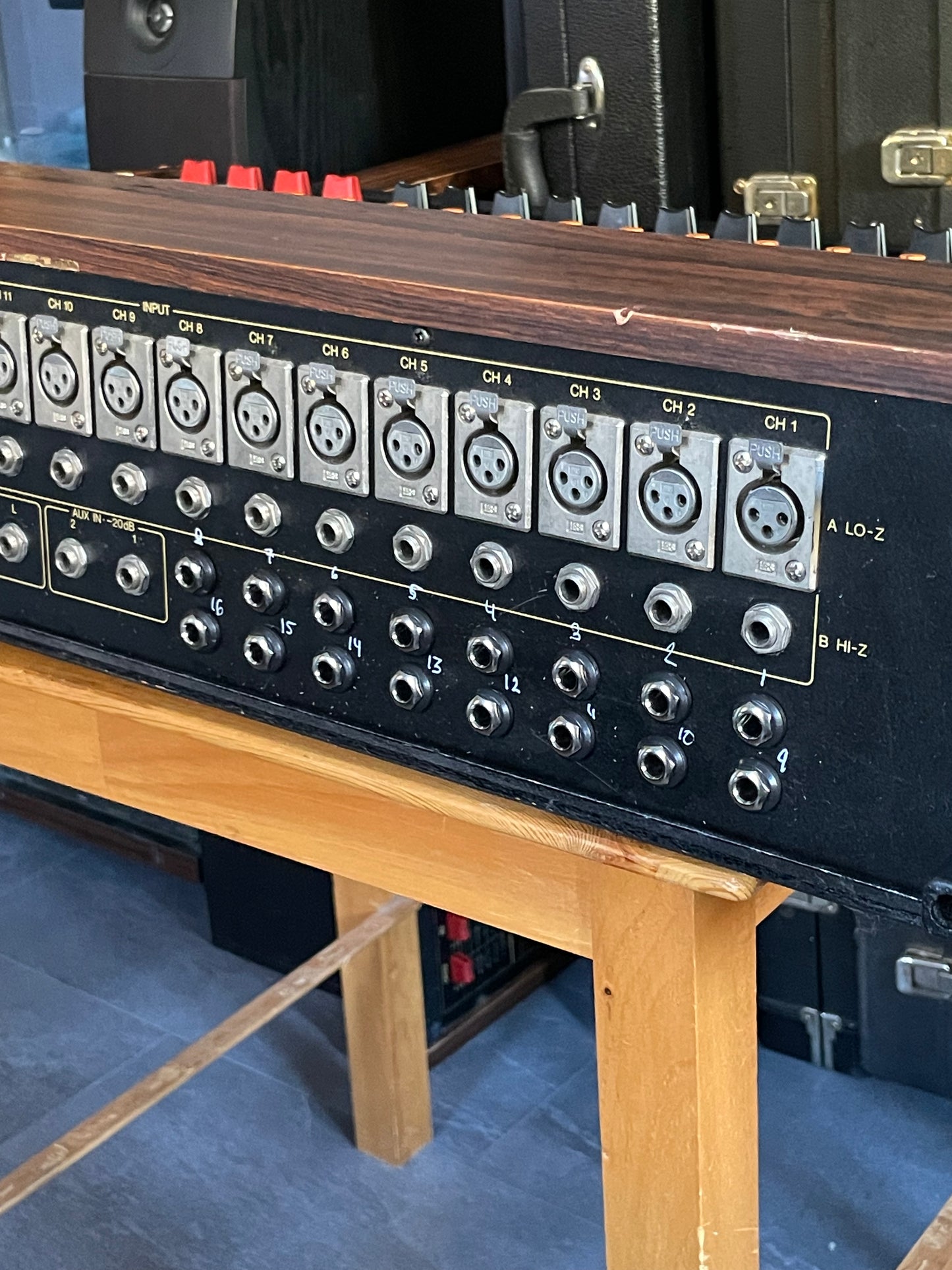 Yamaha MQ1602 "Japa-Neve" Mixer - Fully recapped + Direct-Outs - Tamura transformers, fat Pres. 4 band EQ
