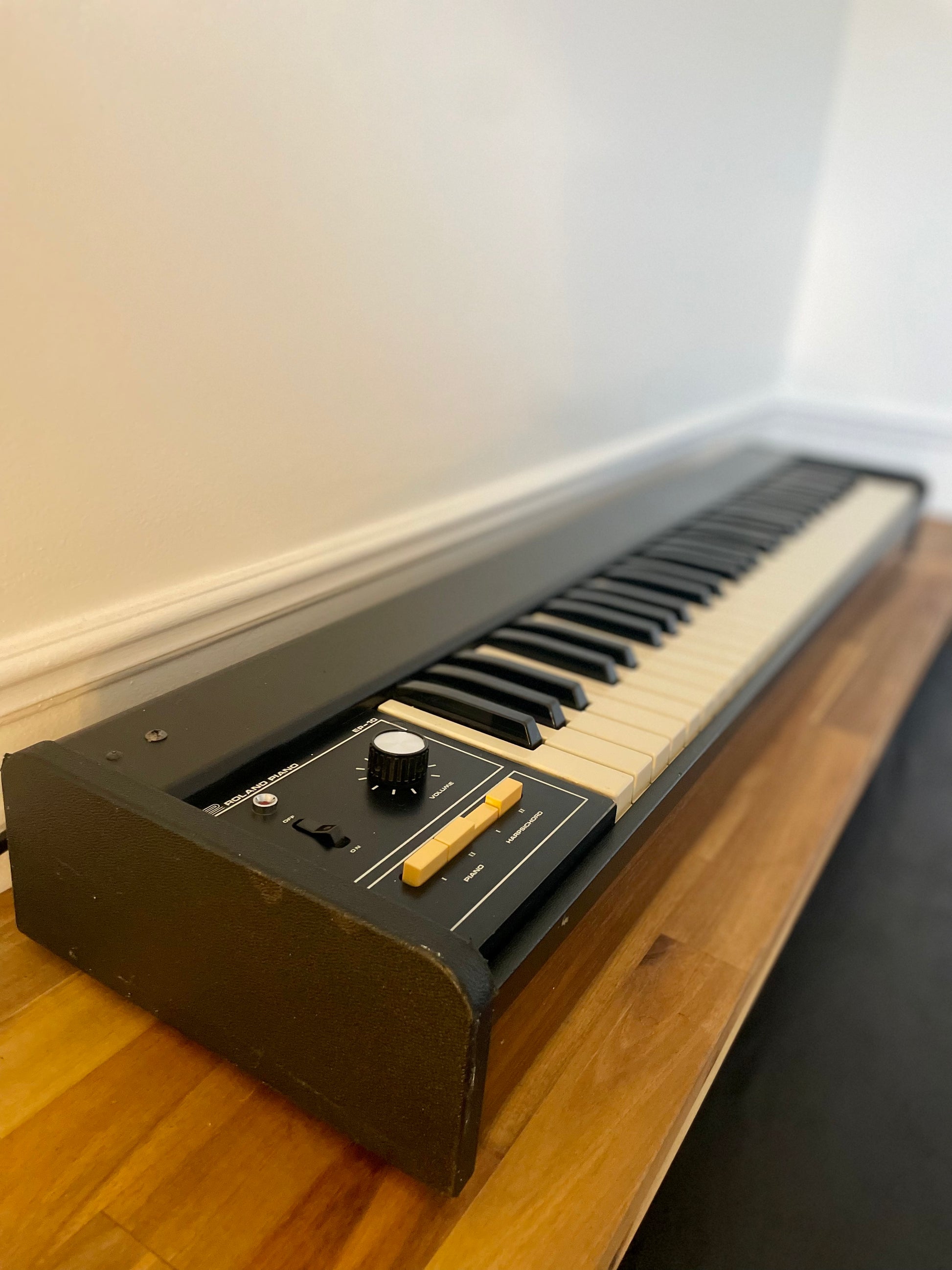 ROLAND EP-10 電子ピアノ 61鍵 Roland EP-10 61-Key Electronic Piano 1997 – Herscheid and