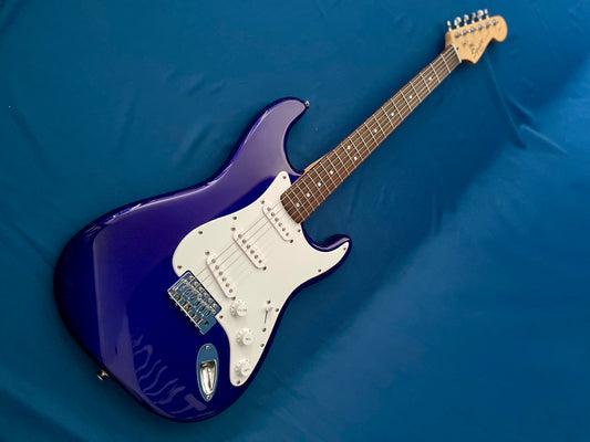 Squier Affinity Series Stratocaster - Rosewood Fretboard 2008 - Metallic Blue