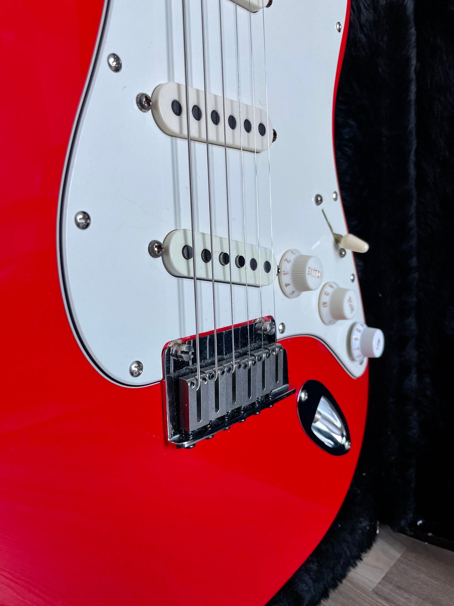 1996 Fender American Standard 50th Anniversary Stratocaster with Rosewood Fretboard - Hot Rod Red