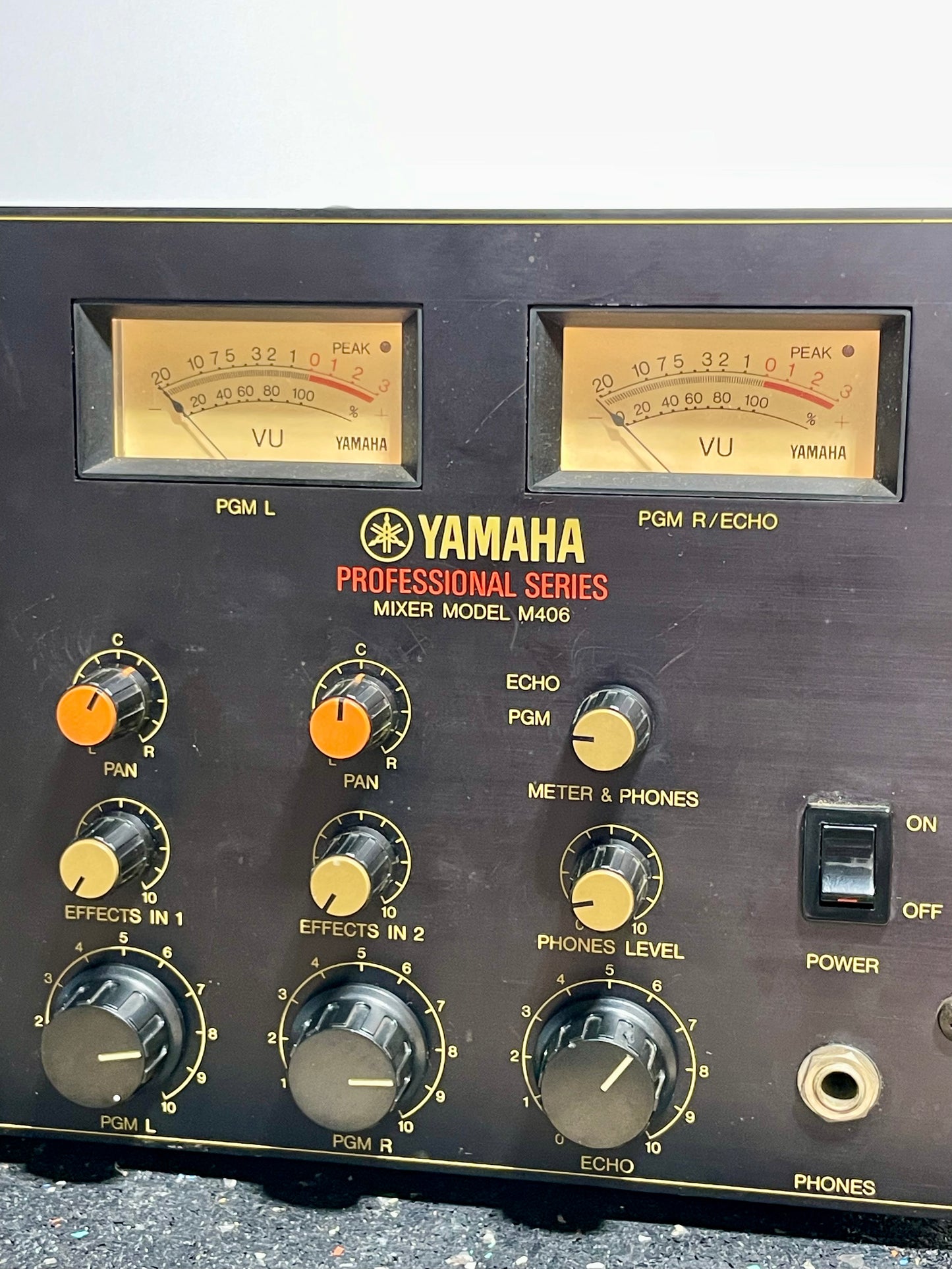 FREE SHIPPING  Yamaha M406 "JapaNeve" Direct Out Mod. Serviced and Recapped 6-Channel Rackmount Mixer