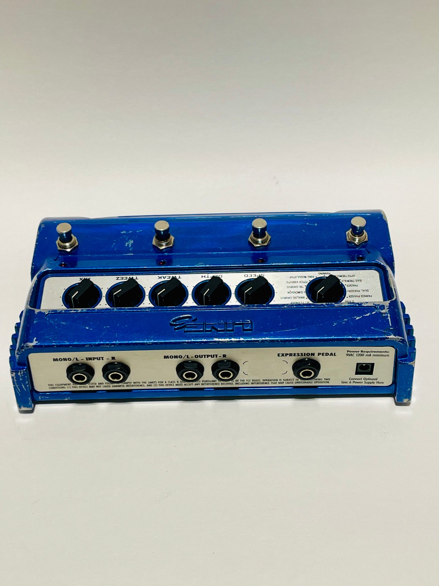 line 6 modulation pedal Line 6 MM4 Modulation Modeler – Herscheid and the Headbangers