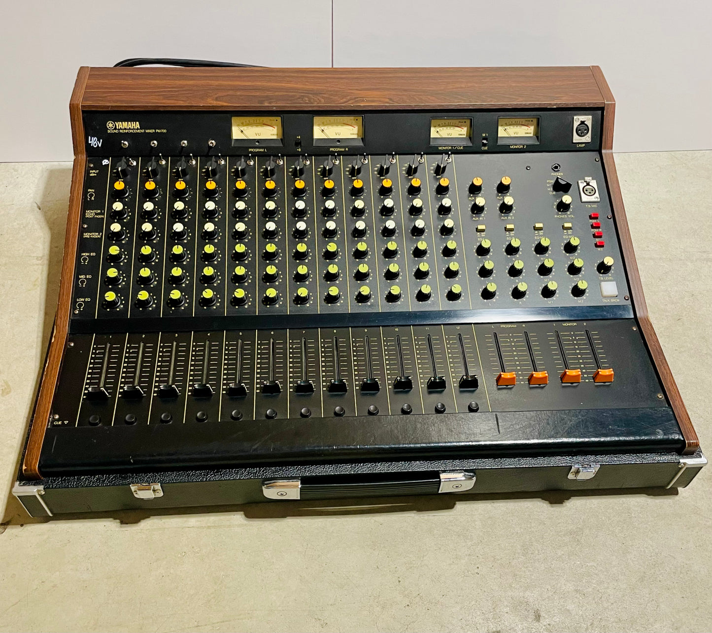 FREE SHIPPING - Yamaha PM-700 "Japa-Neve" fully recapped + Direct-Out Headbangers Tamura transformers 12-Channel Mixing Console 1970s