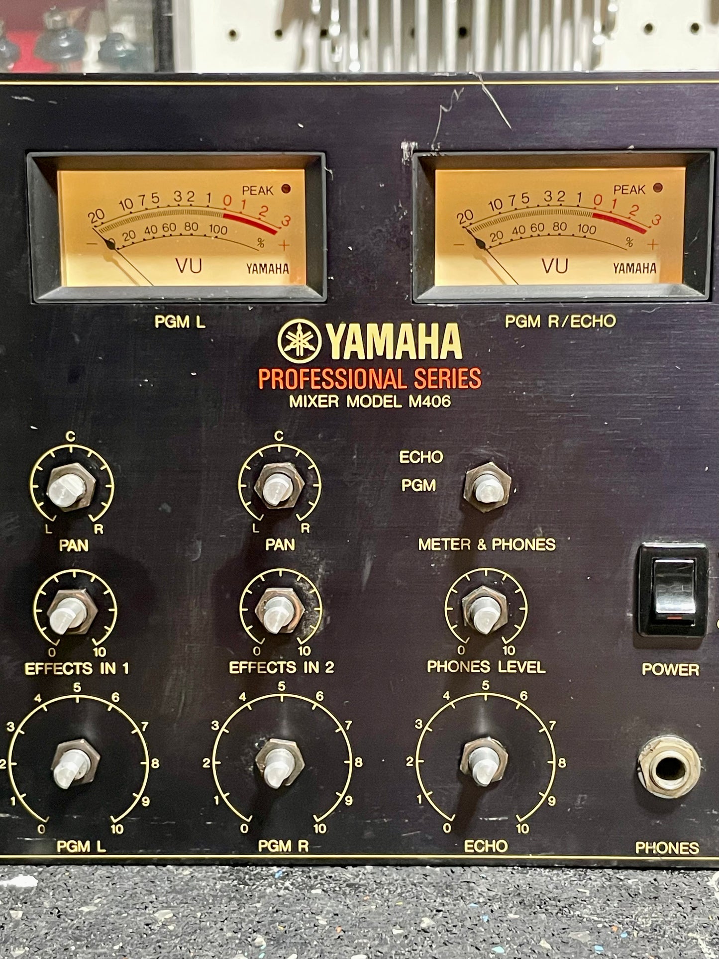 Yamaha M406 "JapaNeve" Direct Out Mod. Fully serviced + Recapped Headbangers