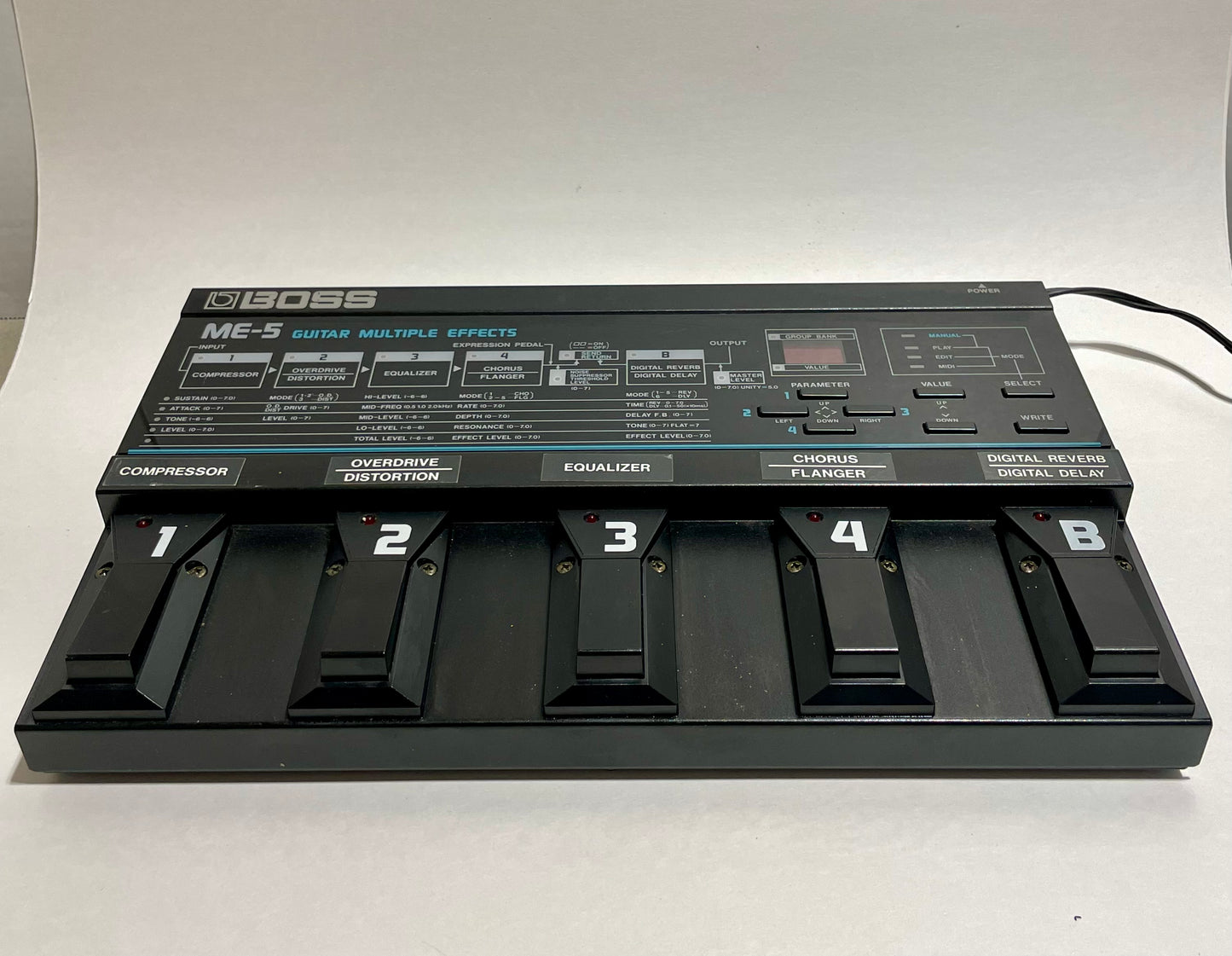 Boss ME-5 Guitar Multiple Effects 1988 - 1992