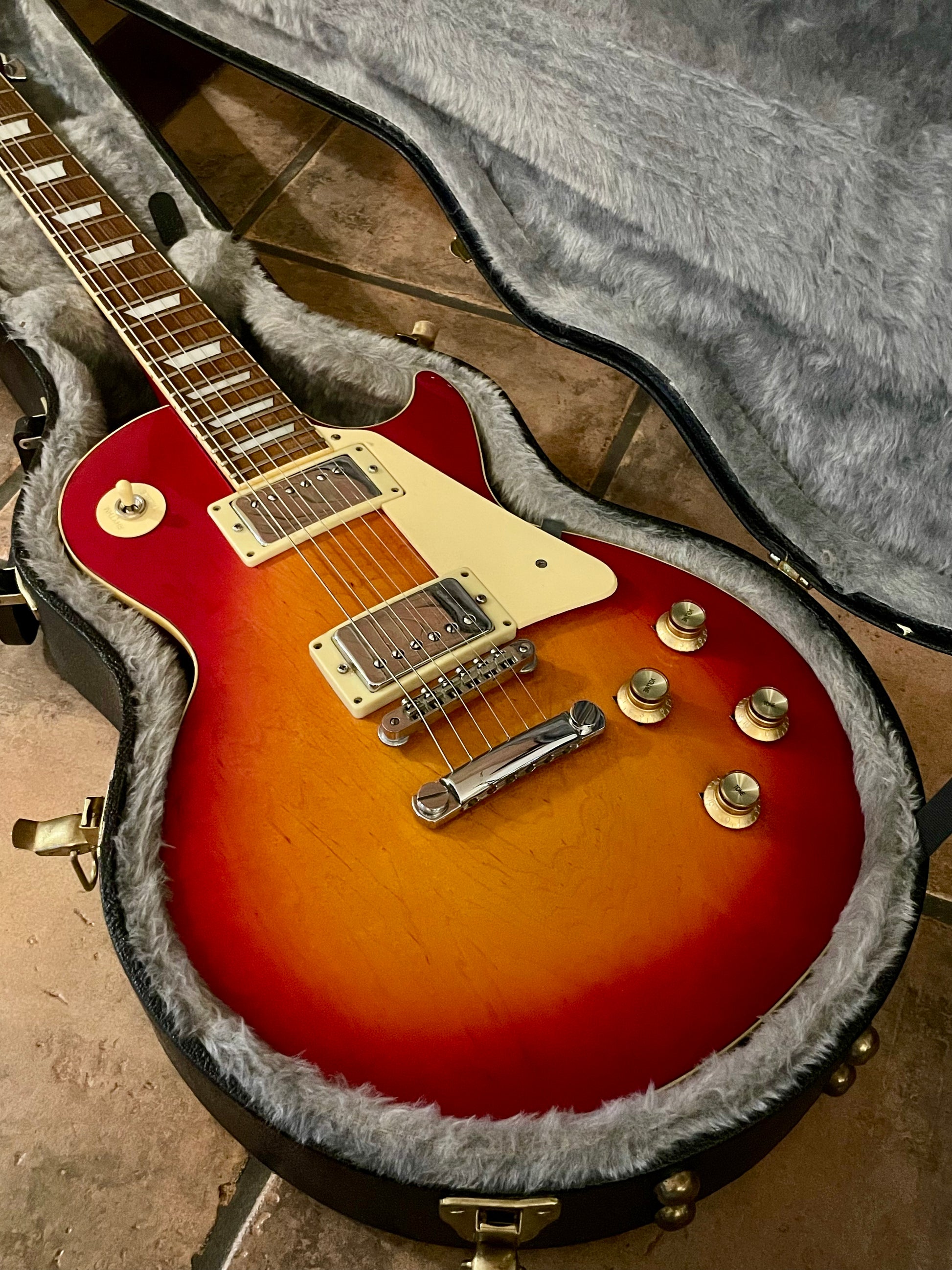 YAMAHA SL380 レッドサンバースト ヴィンテージ YAMAHA SL380 レッド YAMAHA SL380 レッドサンバースト ヴィンテージ YAMAHA SL380 レッド