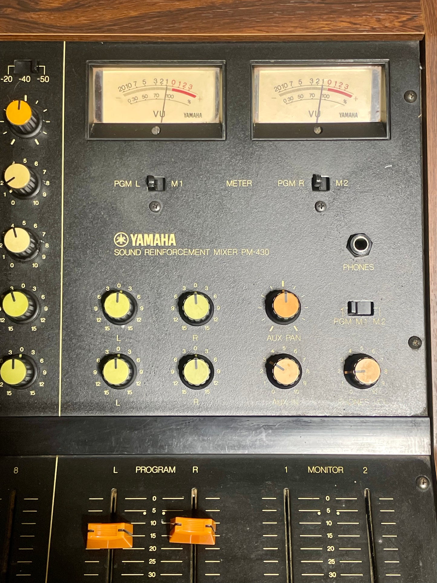 Yamaha PM-430 "Japa-Neve" fully recapped + Direct-Out Headbangers Mod! Tamura transformers 8-Channel Mixing Console 1970s