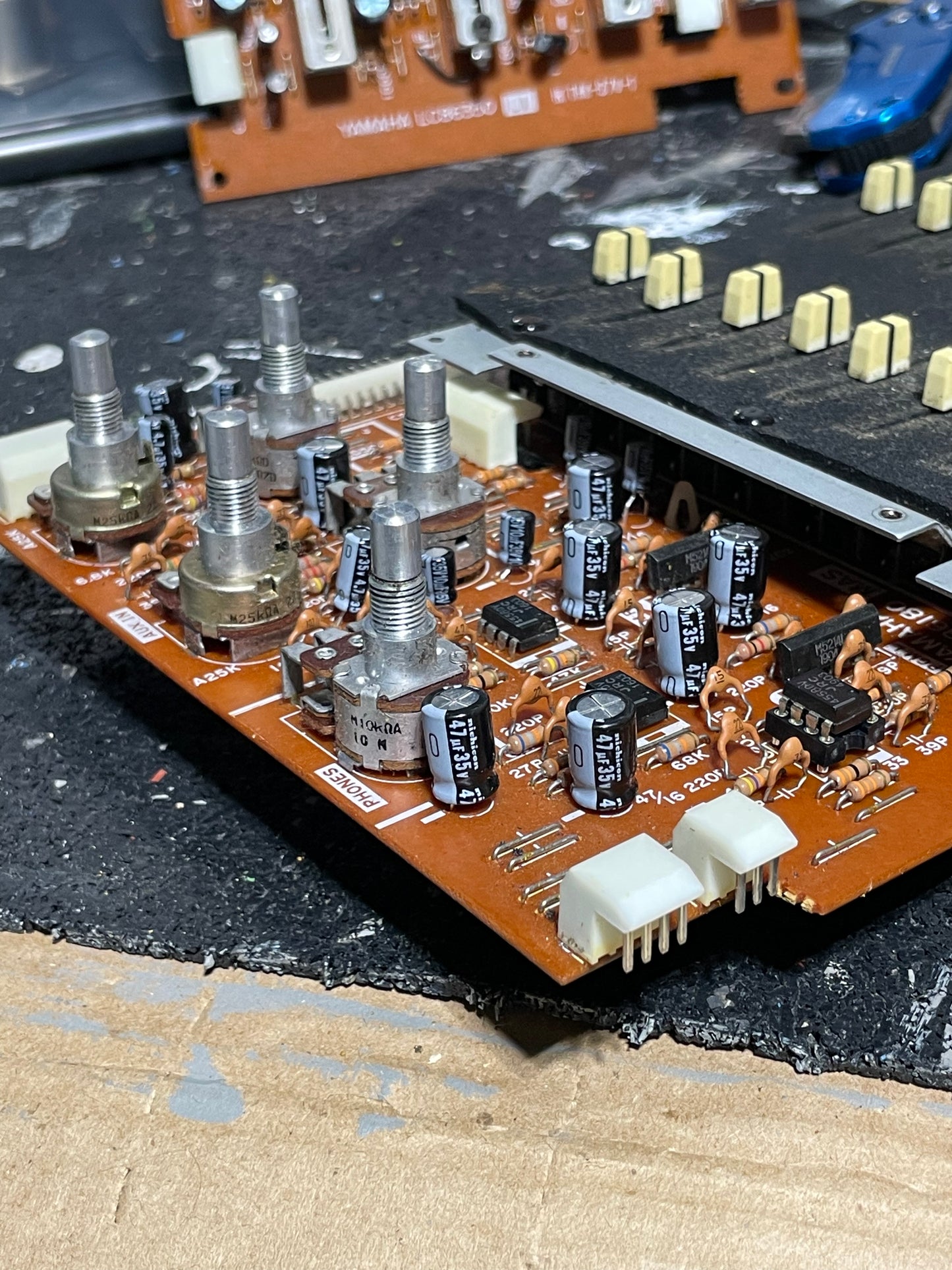 Yamaha MQ1602 "Japa-Neve" Mixer - Fully recapped + Direct-Outs - Small PM1000, Tamura transformers, fat Pres. 4 band EQ