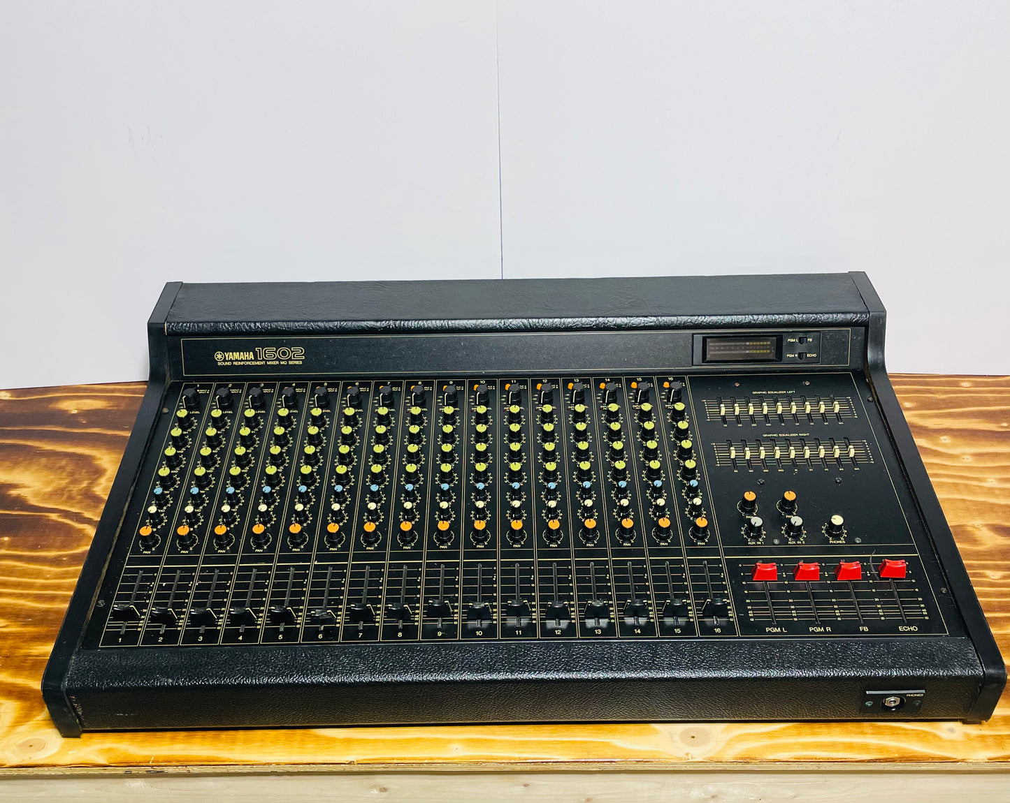 Yamaha MQ1602 "Japa-Neve" Mixer - Fully recapped + Direct-Outs - Small PM1000, Tamura transformers, fat Pres. 4 band EQ