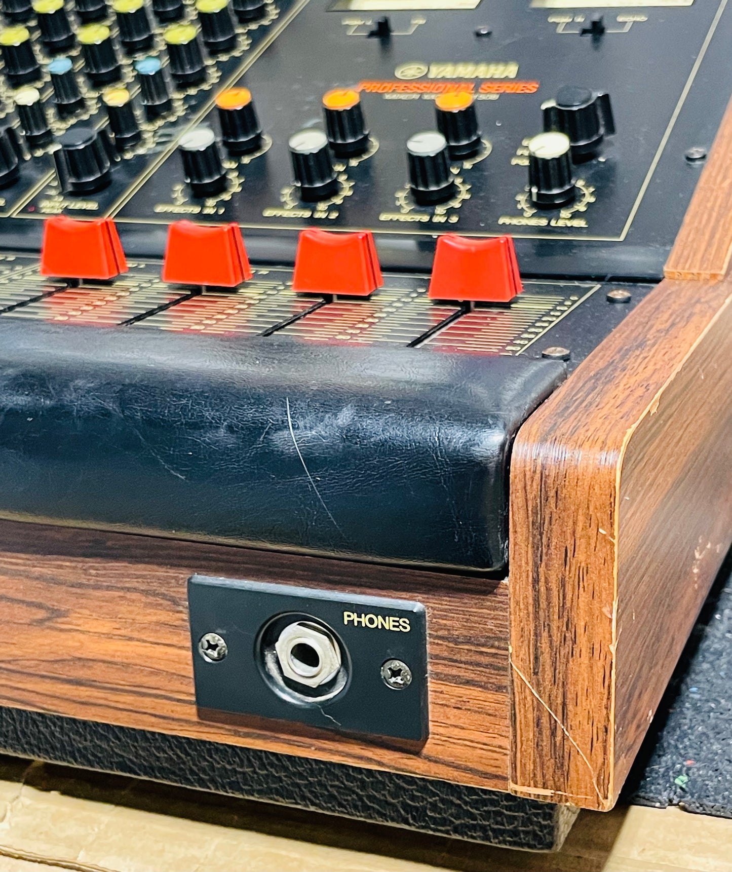 Yamaha M508 professional mixer - JapaNeve Direct Out Mod. by Headbangers - Tamura transformer, fully recapped and serviced