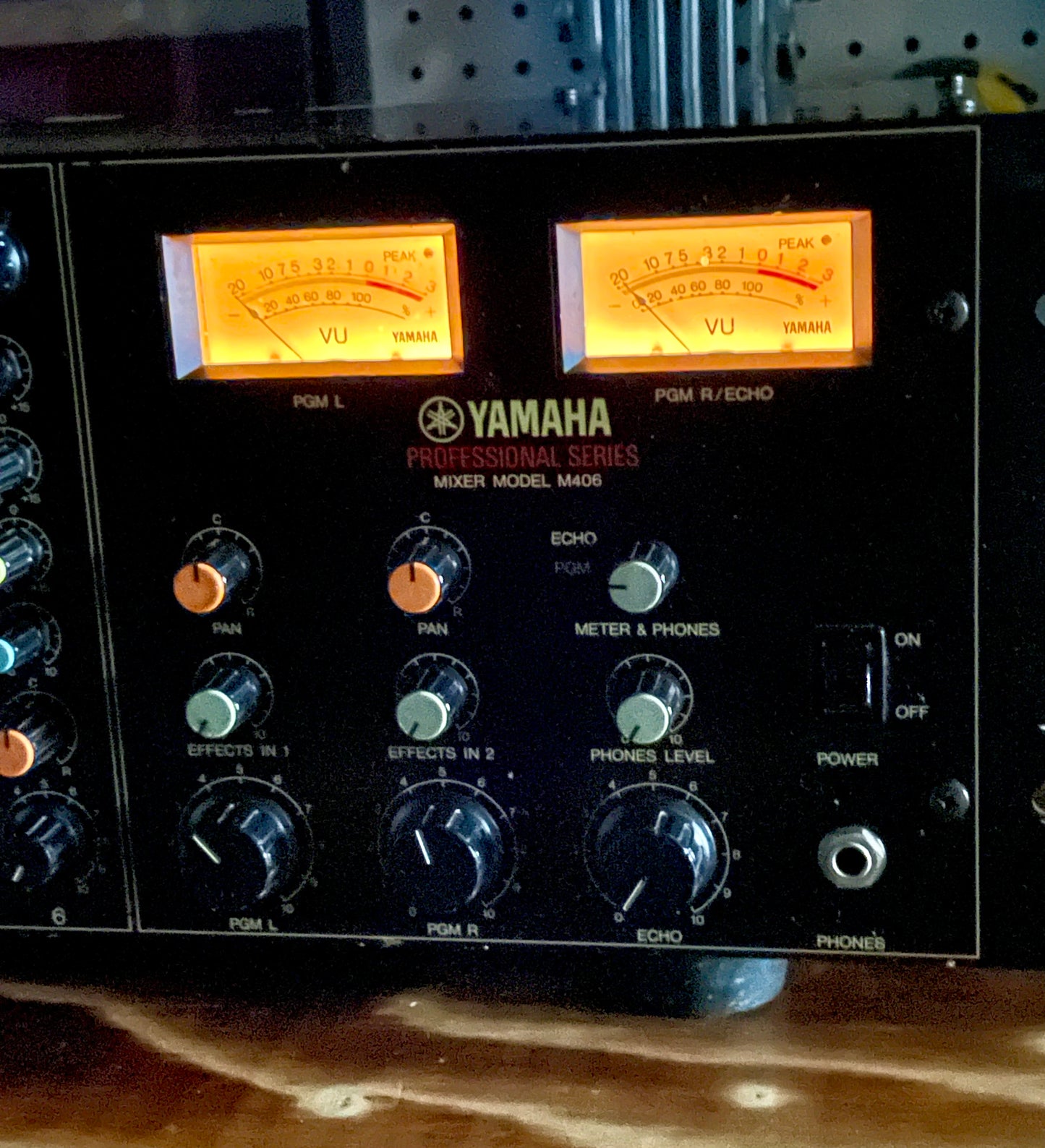 Yamaha M406 "JapaNeve" Direct Out Mod. Fully serviced + Recapped Headbangers