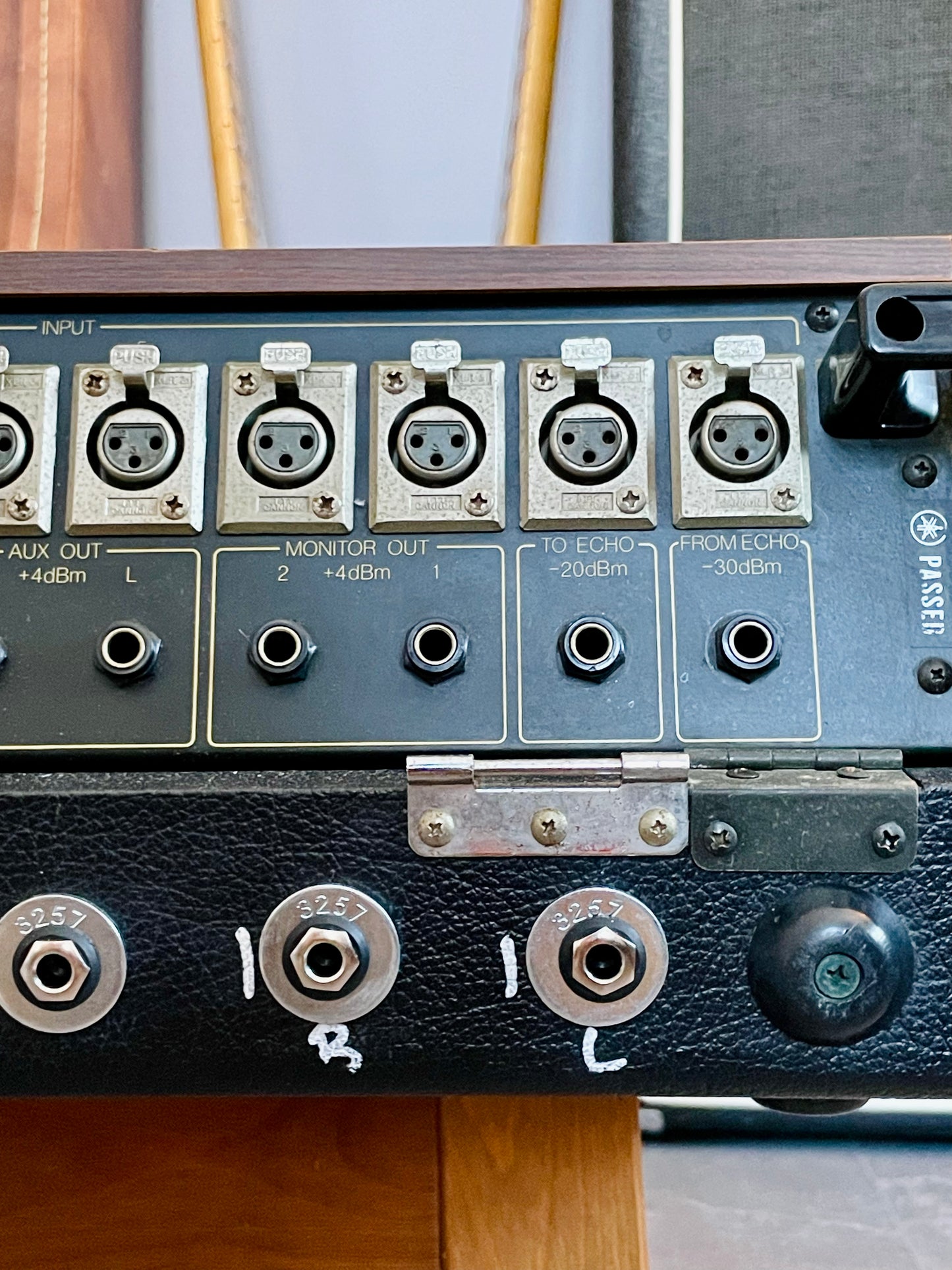 Yamaha PM-430 "Japa-Neve" fully recapped + Direct-Out Headbangers Mod! Tamura transformers 8-Channel Mixing Console 1970s