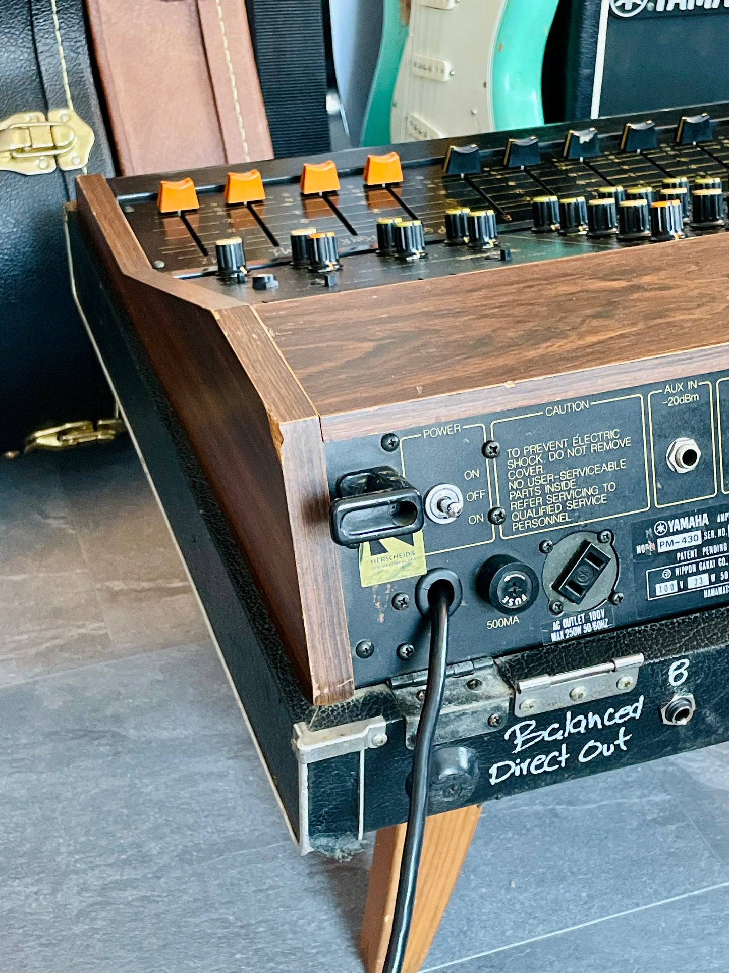 Yamaha PM-430 "Japa-Neve" fully recapped + Direct-Out Headbangers Mod! Tamura transformers 8-Channel Mixing Console 1970s