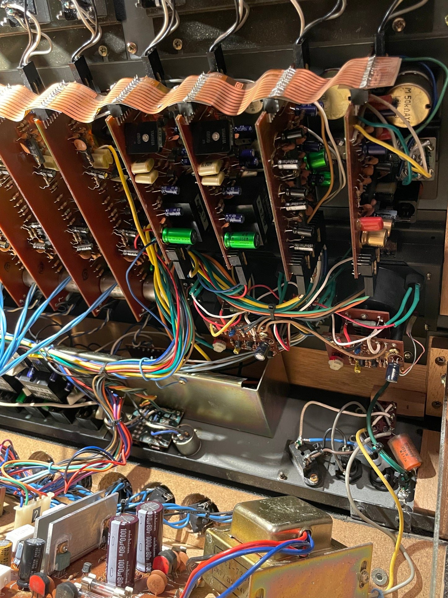 Yamaha PM-430 "Japa-Neve" fully recapped + Direct-Out Headbangers Mod! Tamura transformers 8-Channel Mixing Console 1970s