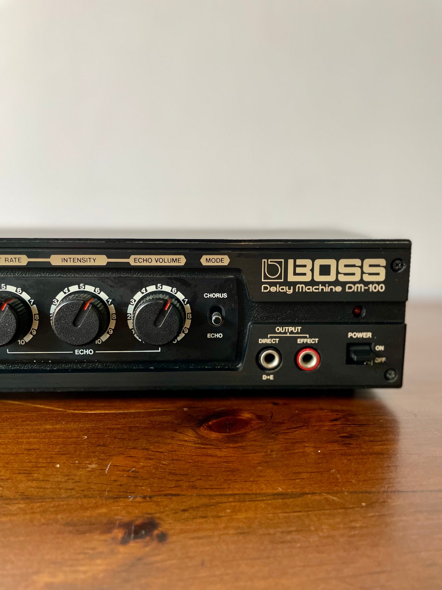 Boss DM-100 Delay Machine - 1980s